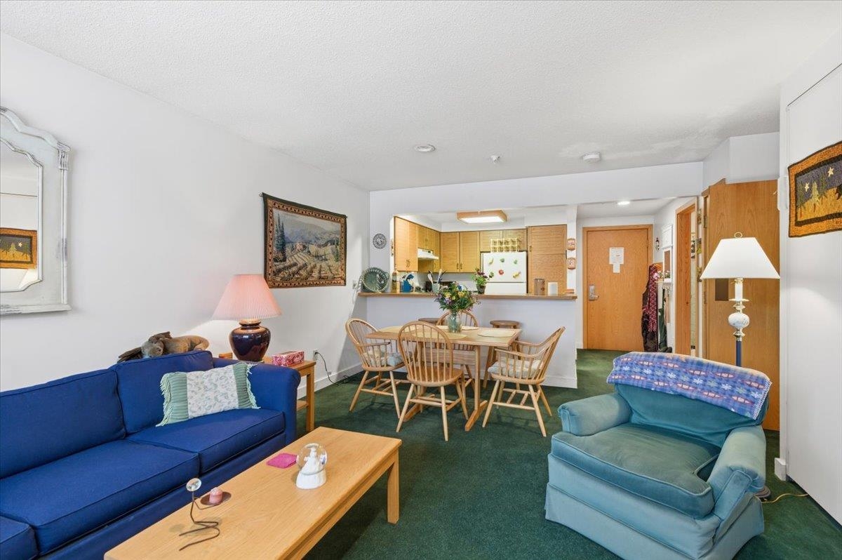 4302 Bolton Valley Access Road Unit: 383&385