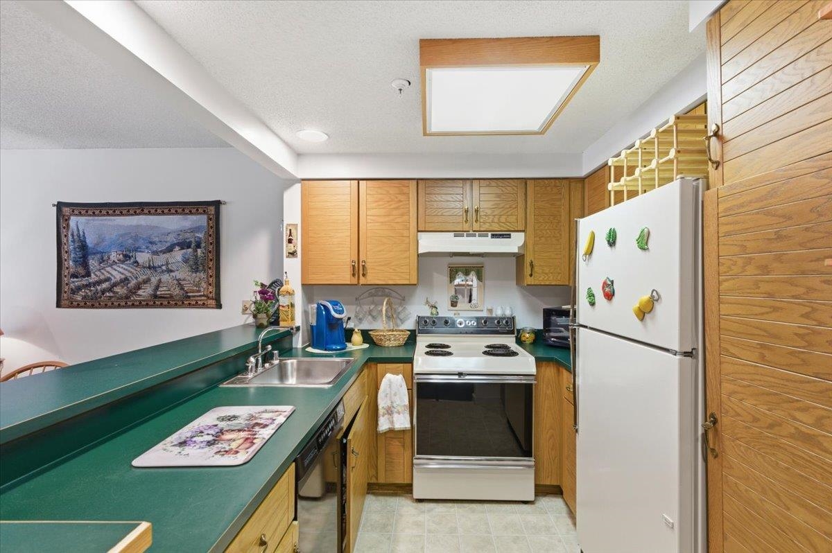 4302 Bolton Valley Access Road Unit: 383&385