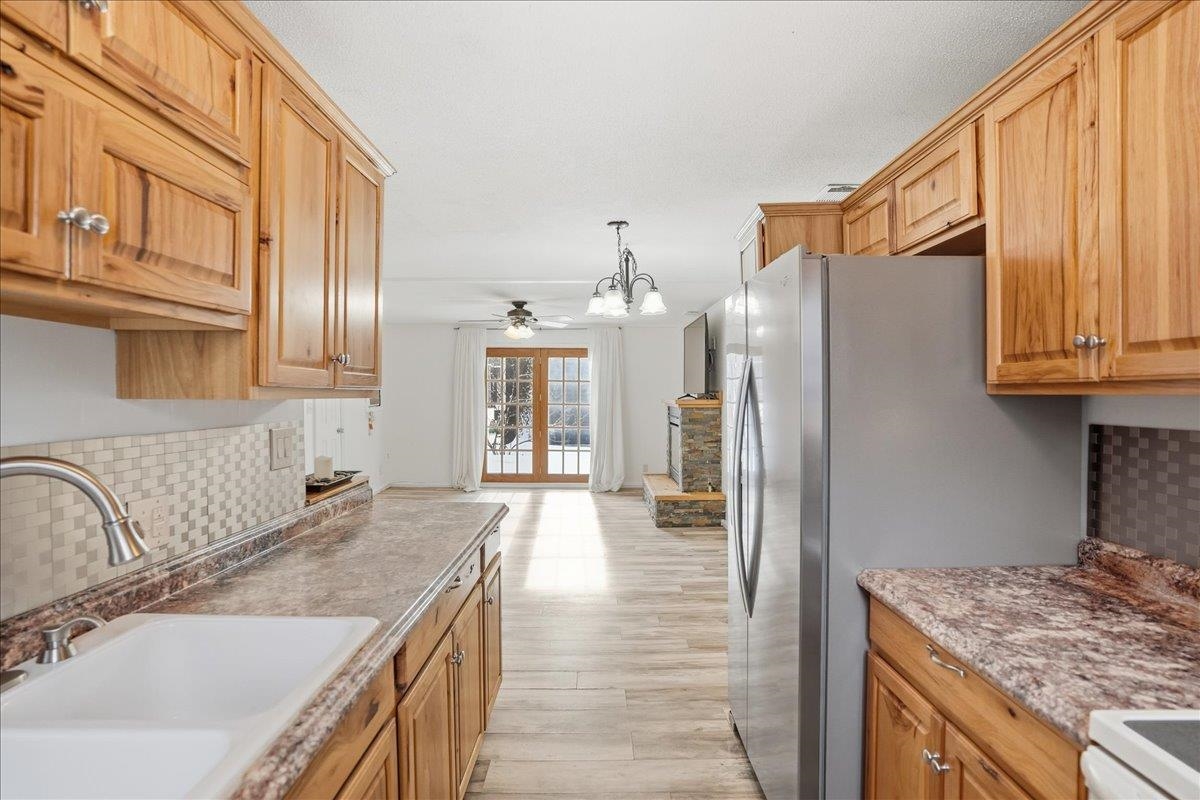 8 Timber Lane Unit: 16