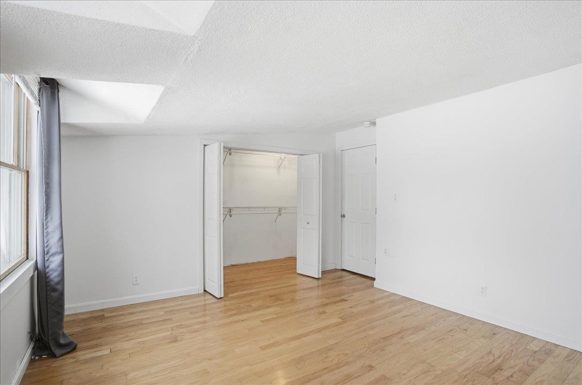 8 Timber Lane Unit: 16