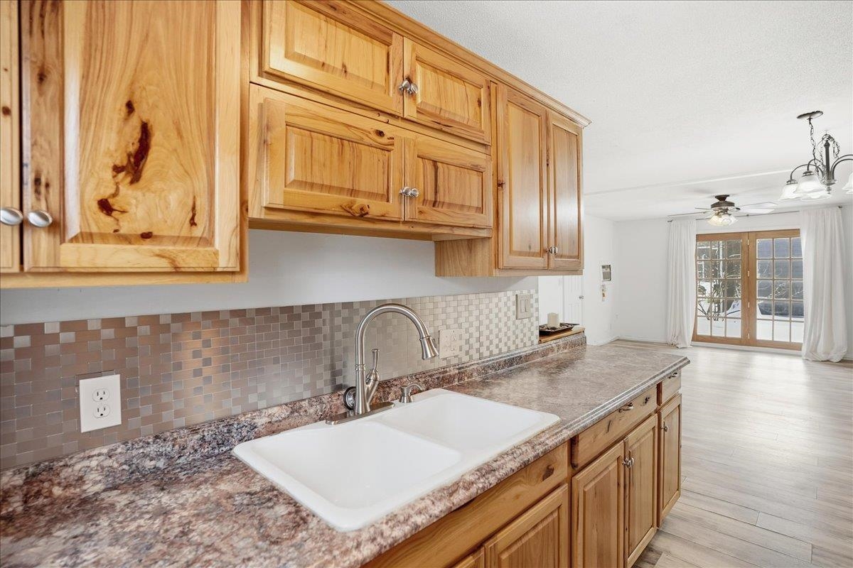8 Timber Lane Unit: 16