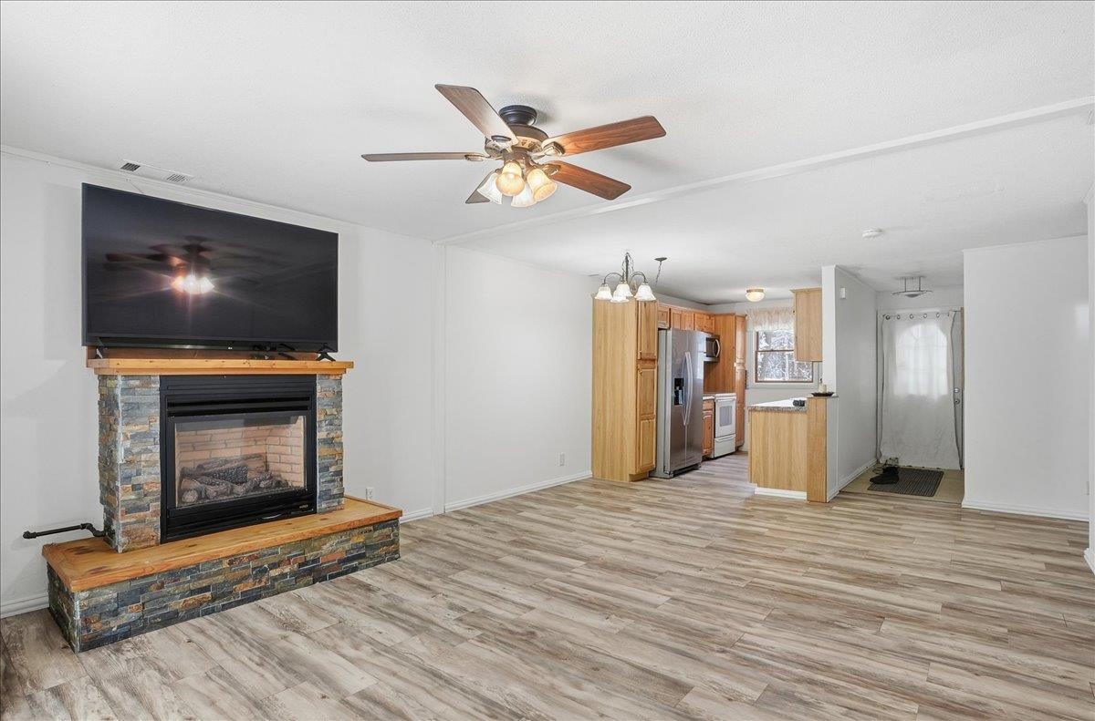 8 Timber Lane Unit: 16