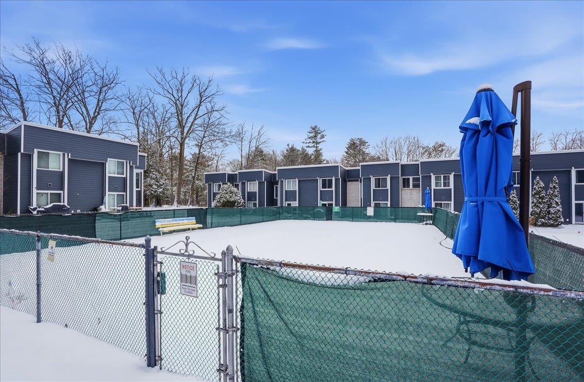 8 Timber Lane Unit: 16