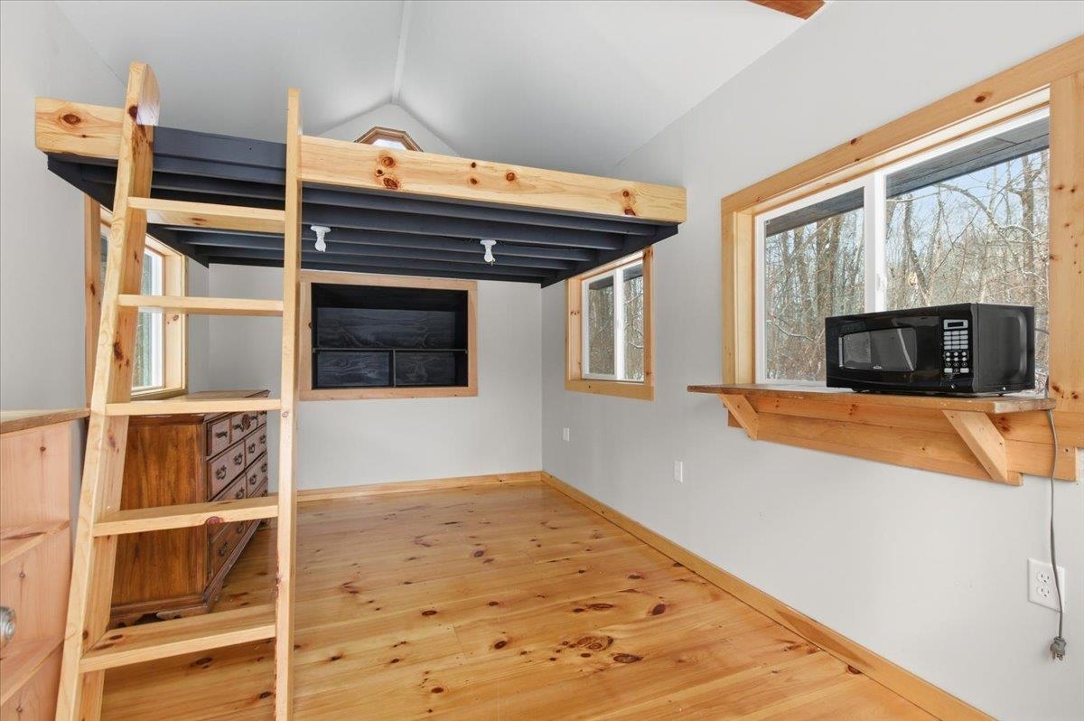 1227 Vermont Route 30