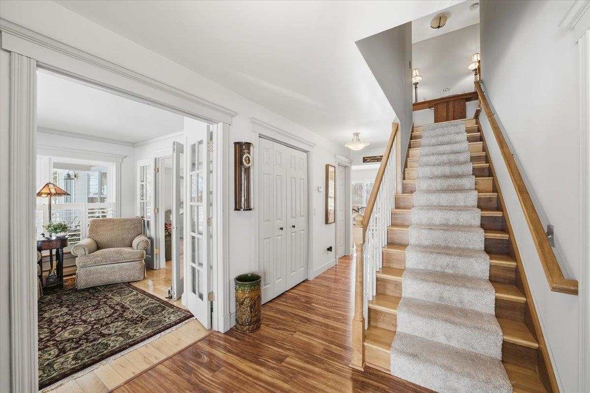 60 Holiday Point Road