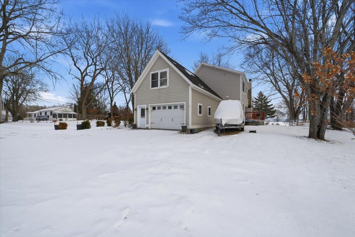 60 Holiday Point Road
