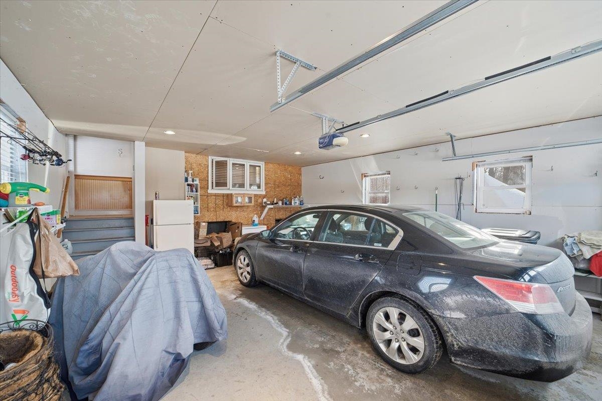60 Holiday Point Road