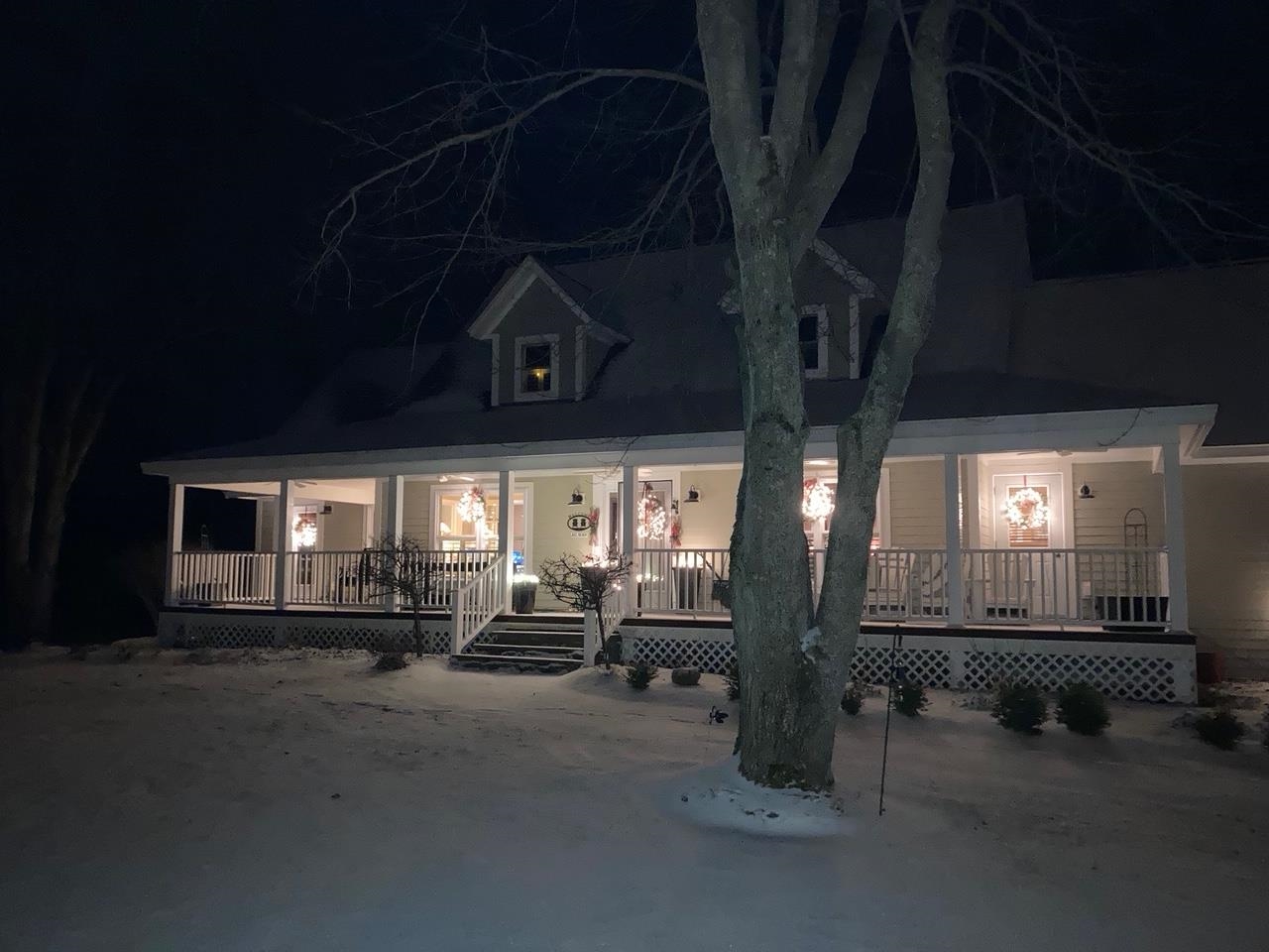 60 Holiday Point Road