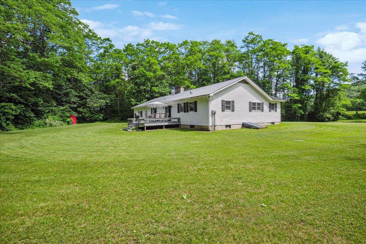 7 Grassy Brook Road
