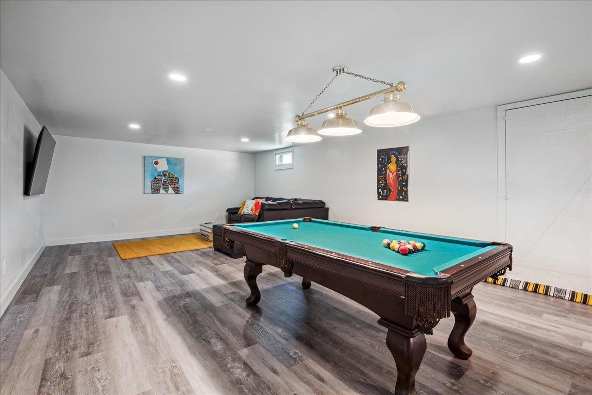 7 Grassy Brook Road