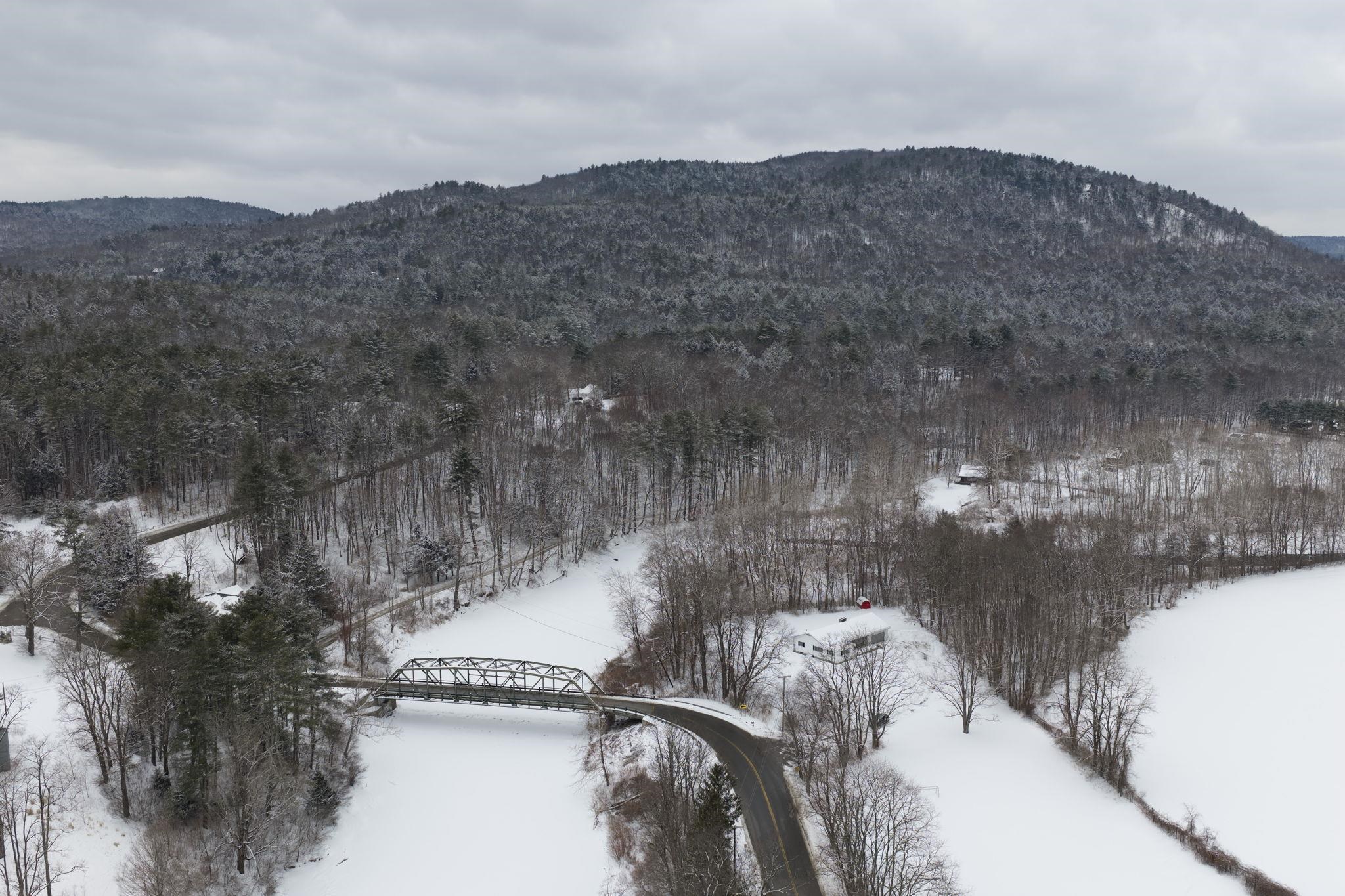 7 Grassy Brook Road