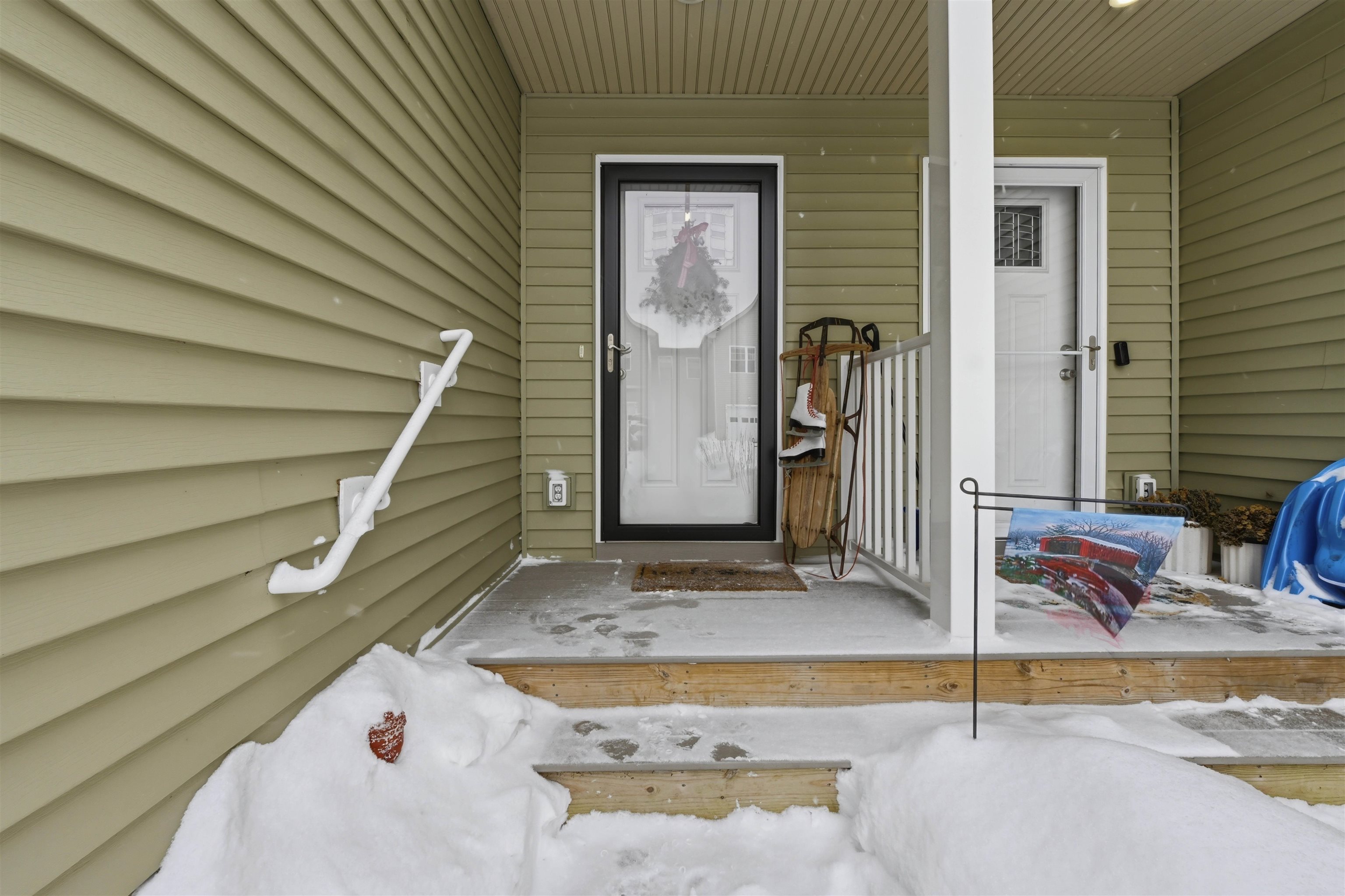 19 East Road Unit: 105