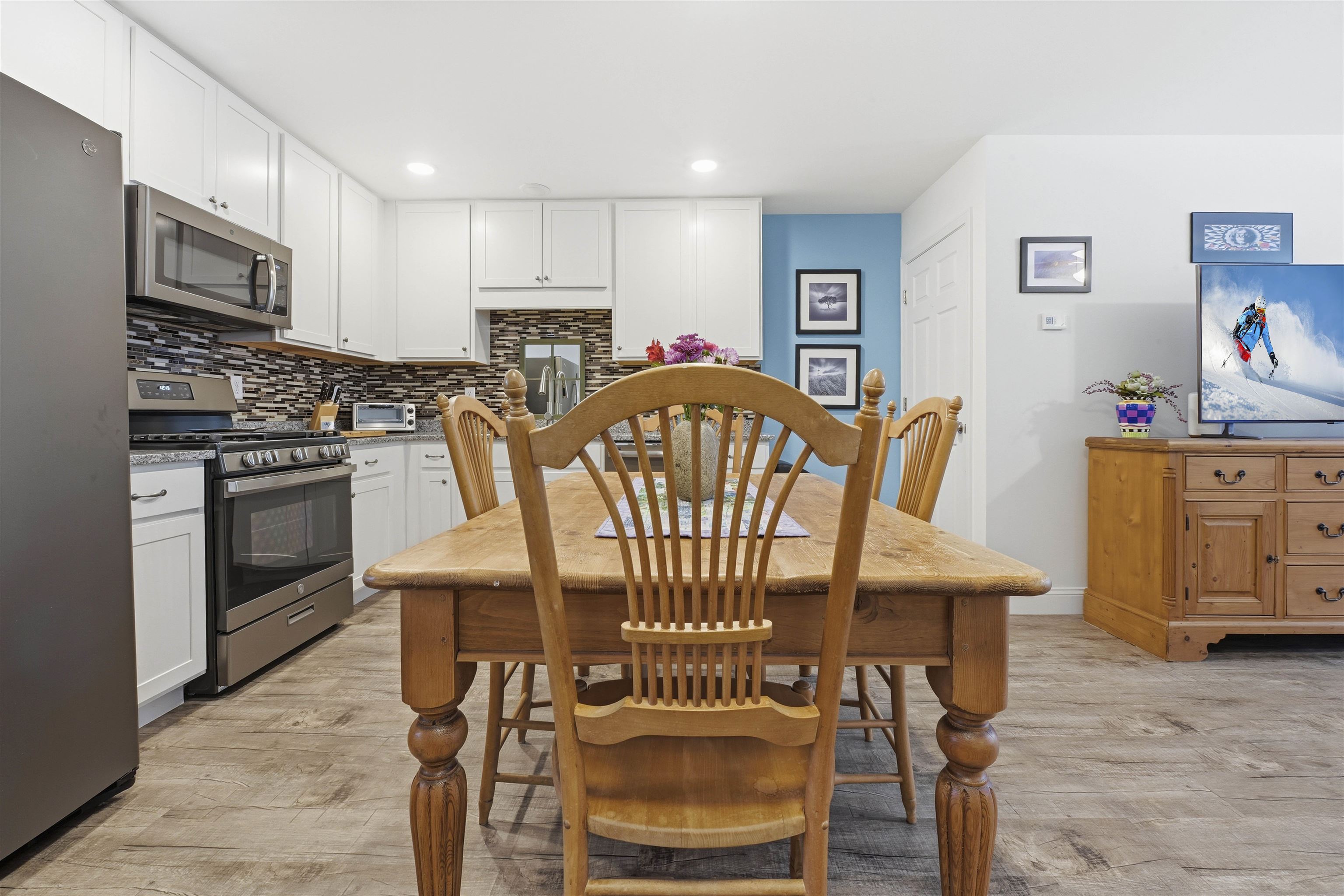 19 East Road Unit: 105