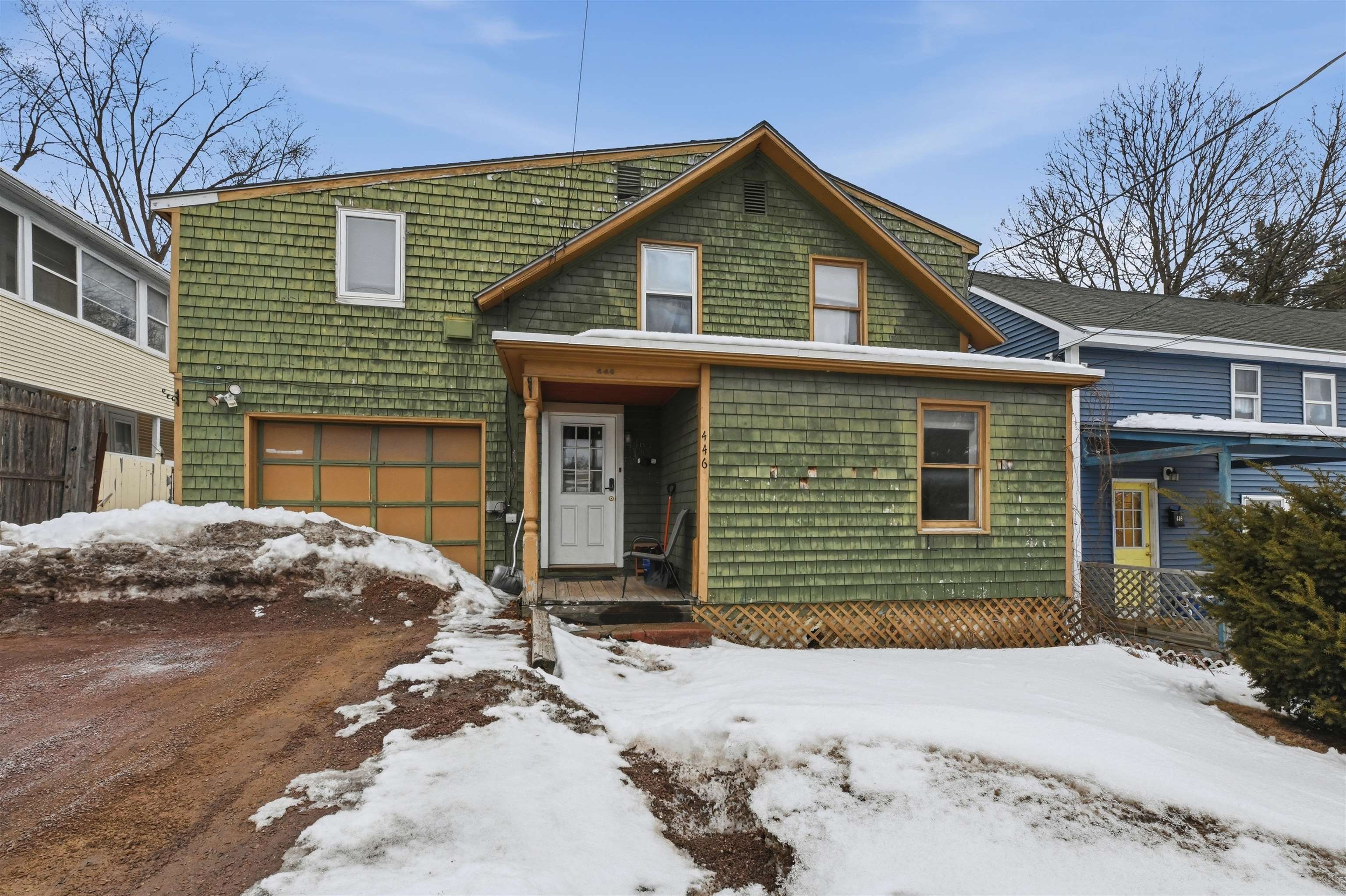 446 Colchester Avenue