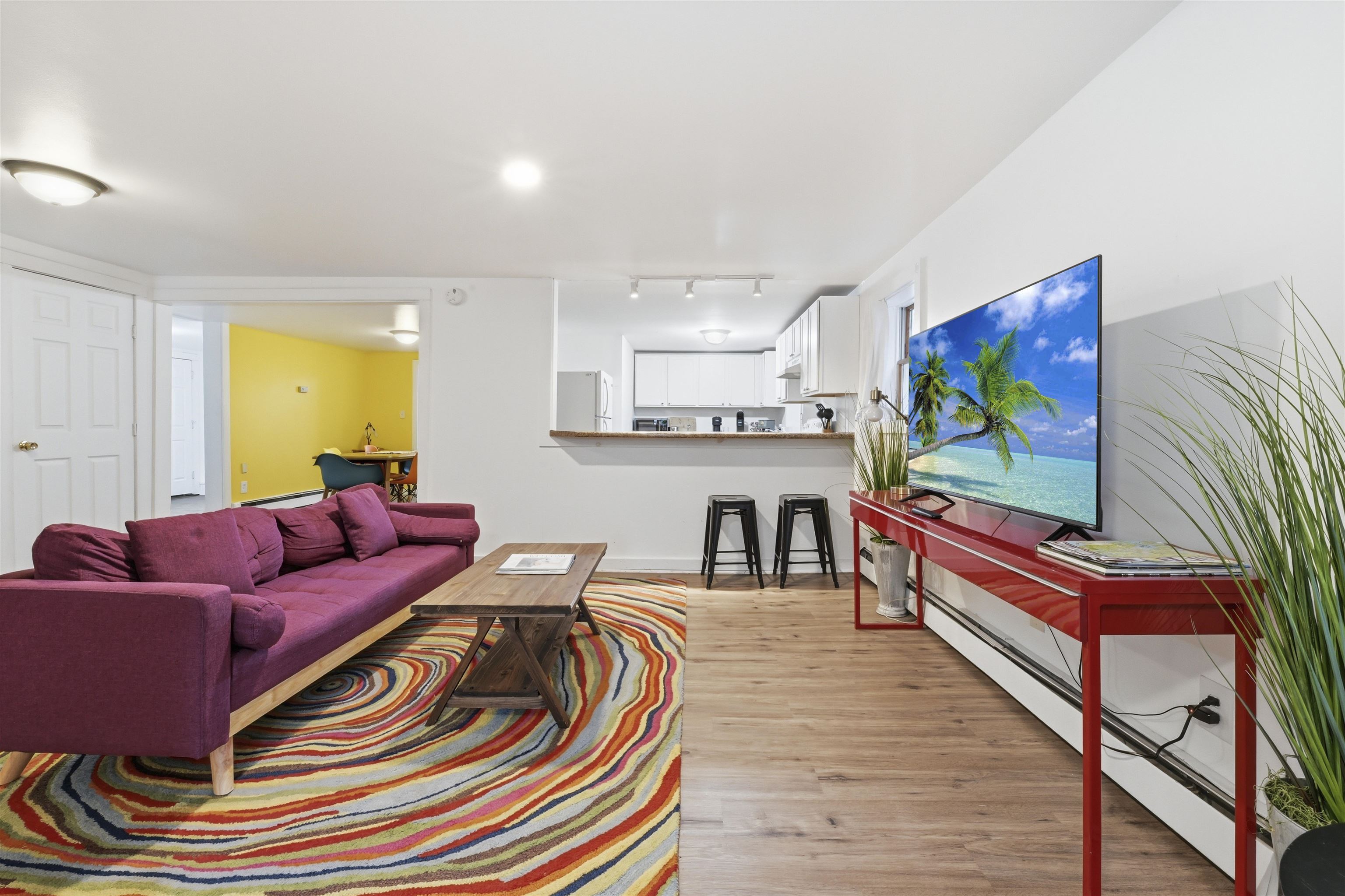 446 Colchester Avenue