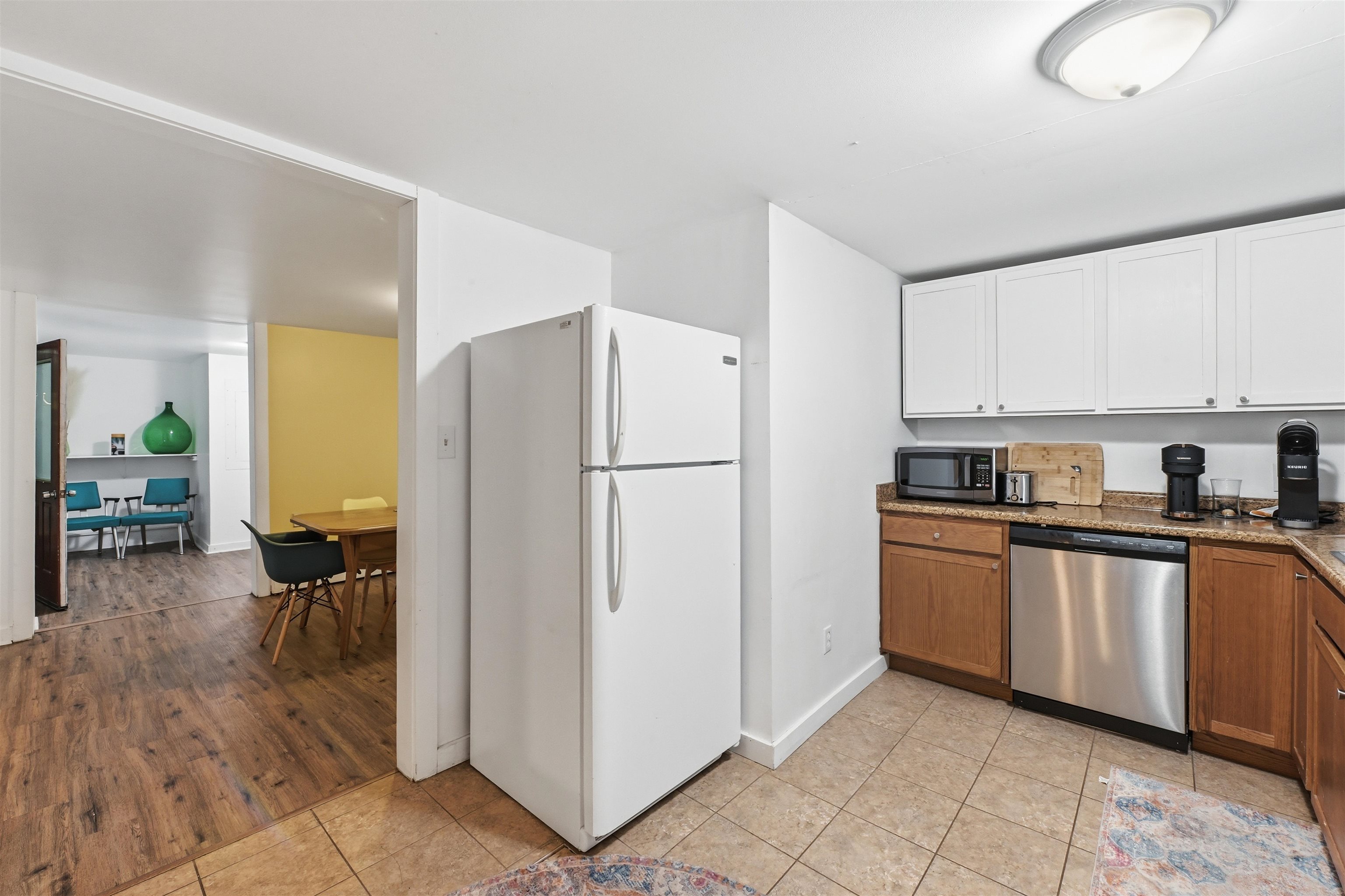 446 Colchester Avenue