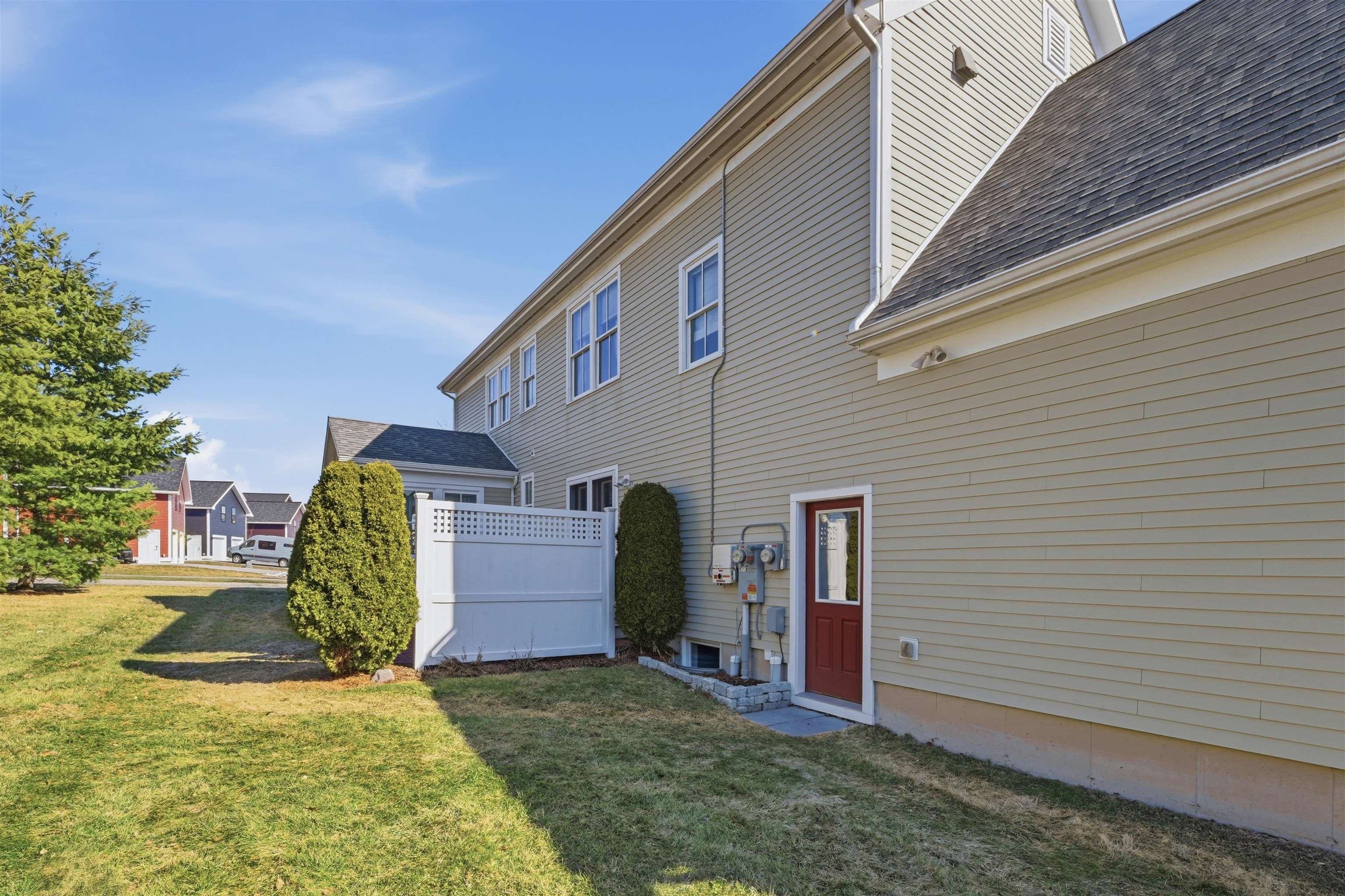 150 Allen Road Unit: East