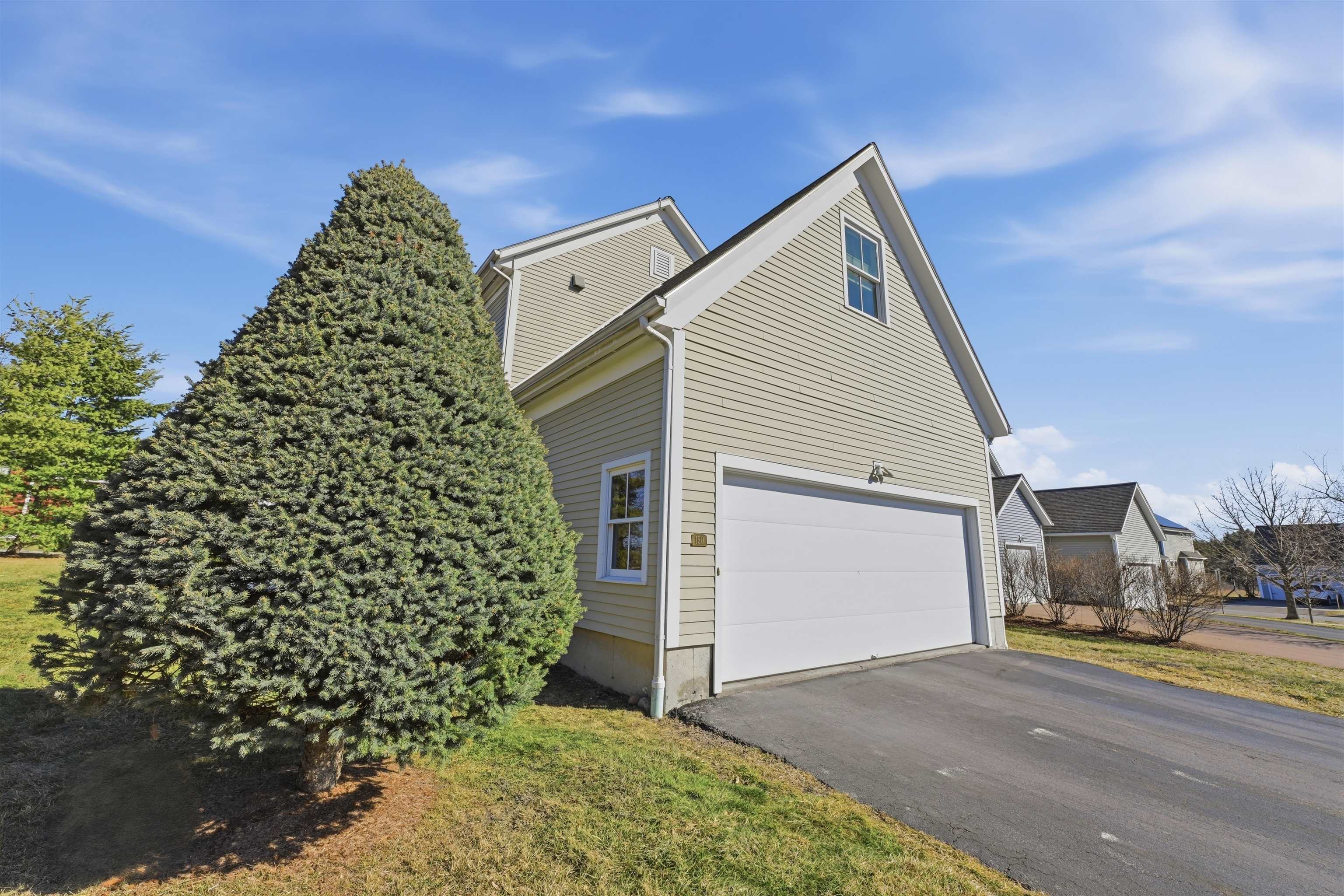 150 Allen Road Unit: East