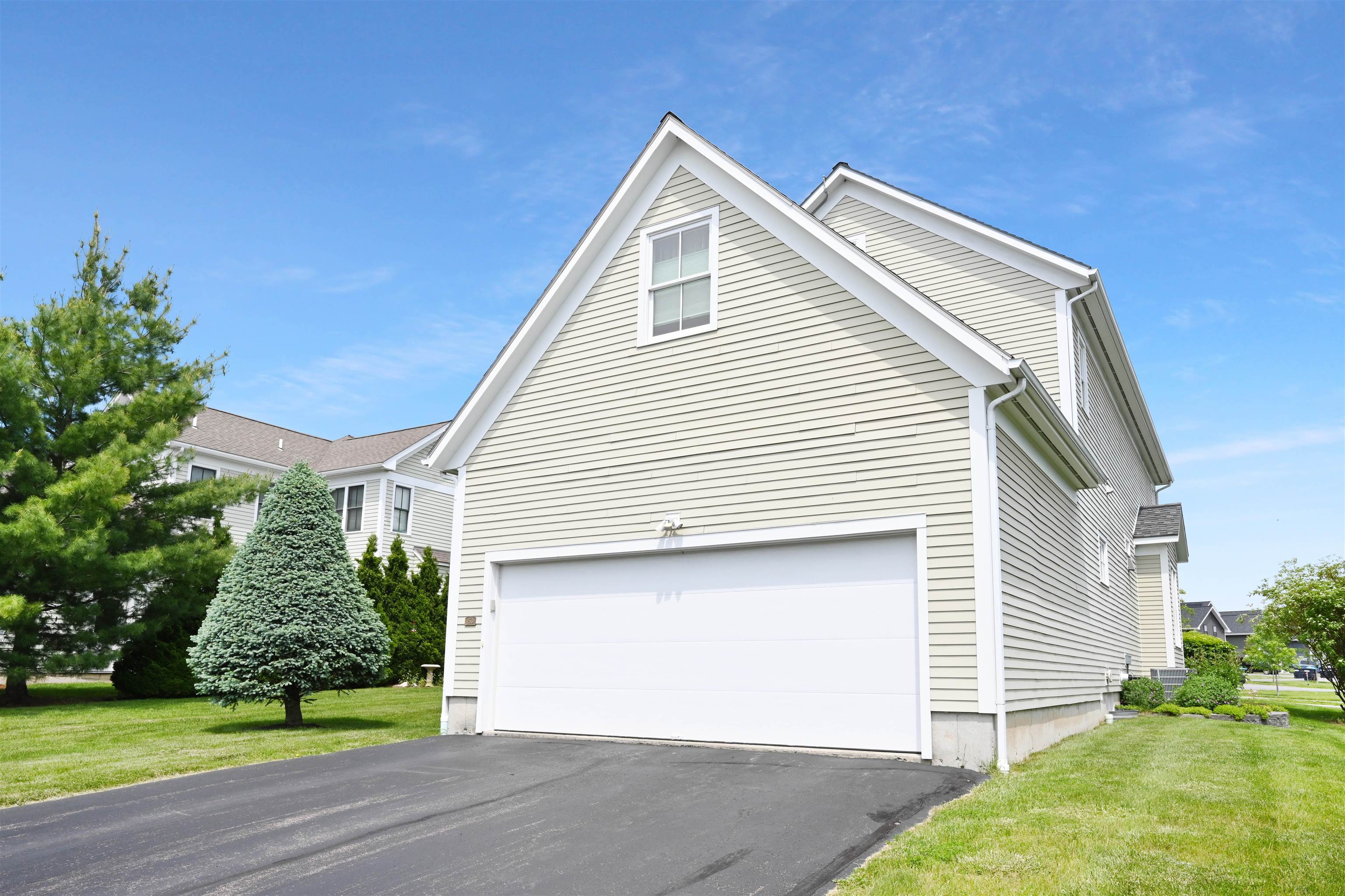 150 Allen Road Unit: East