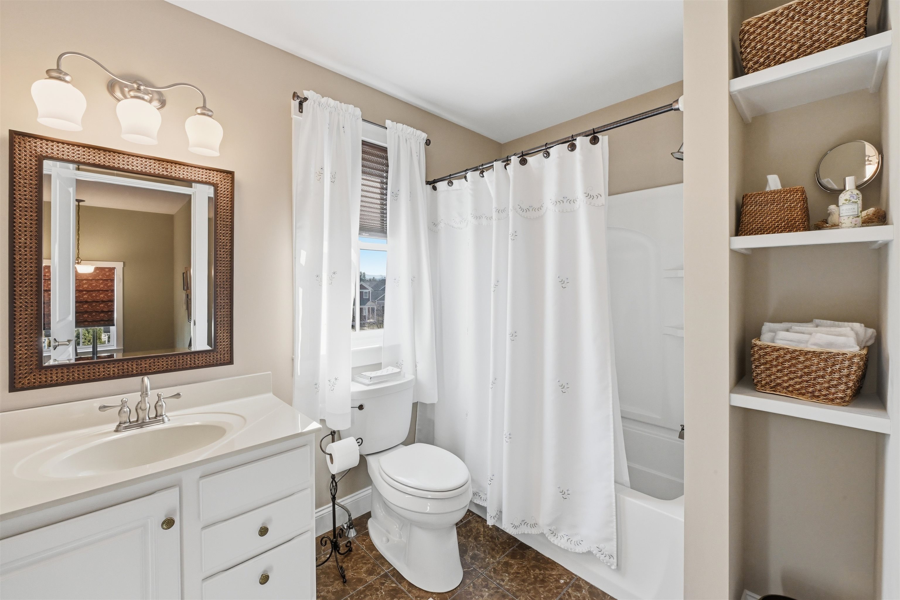 150 Allen Road Unit: East
