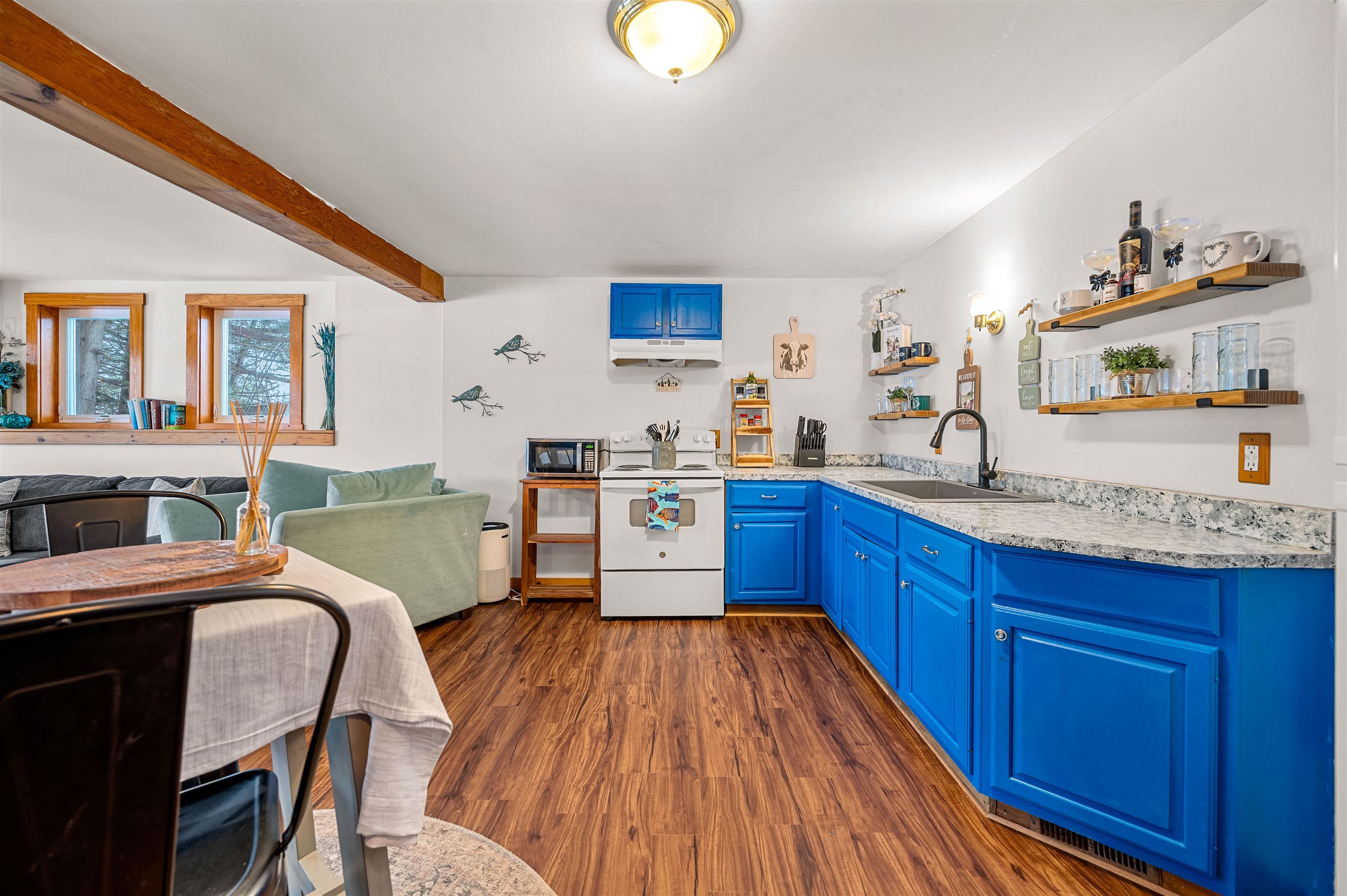 2766 Elmore Road