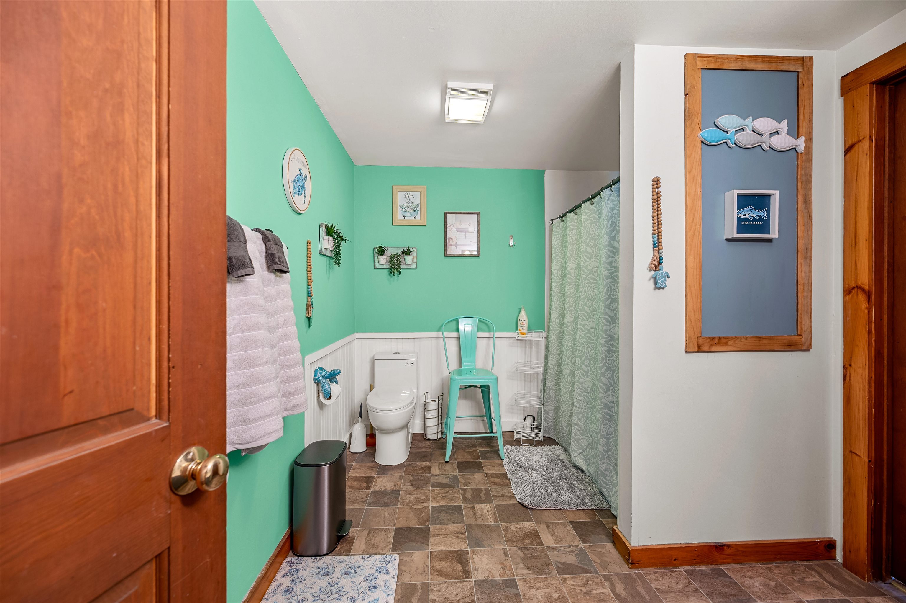2766 Elmore Road