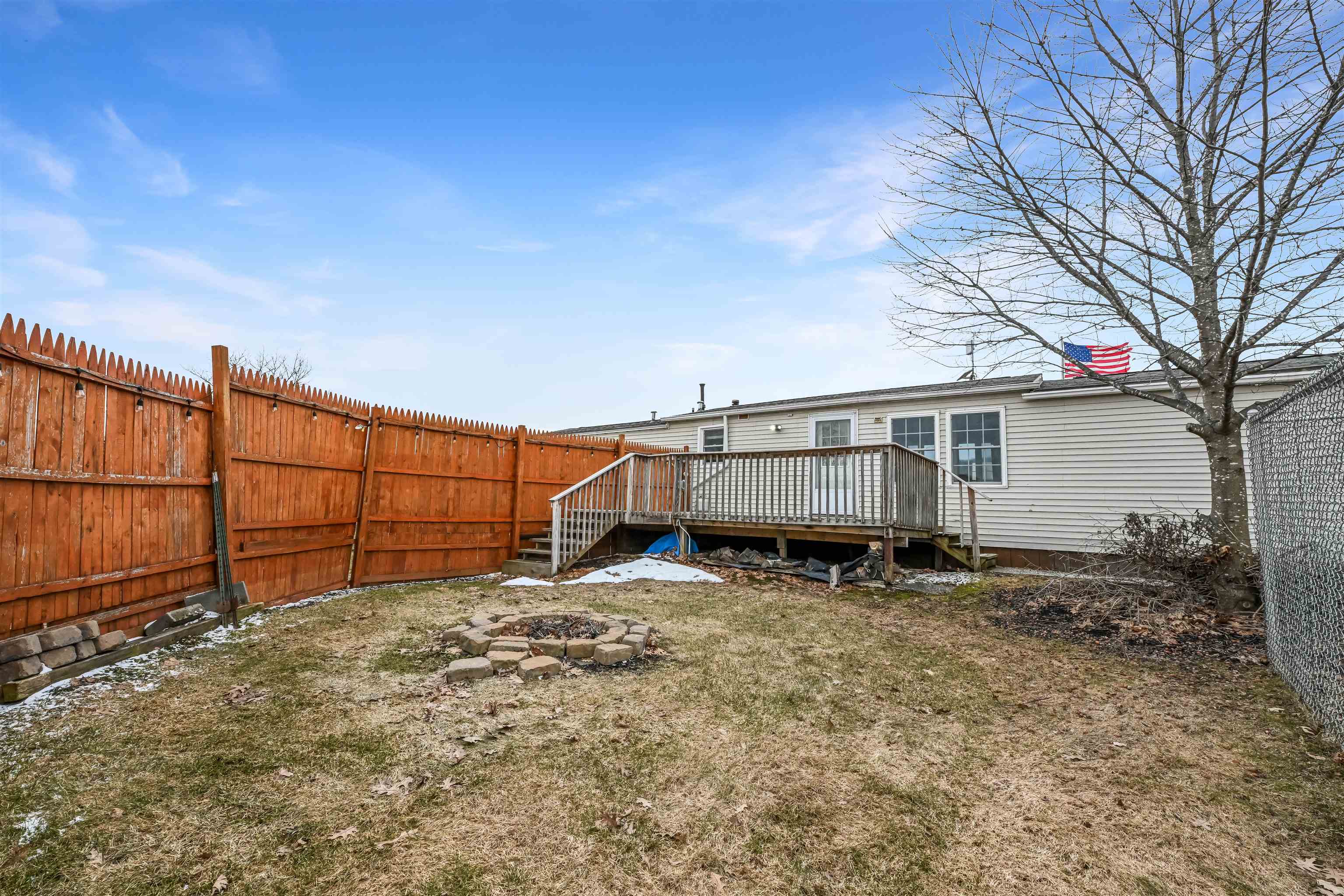 33 Rugg Road