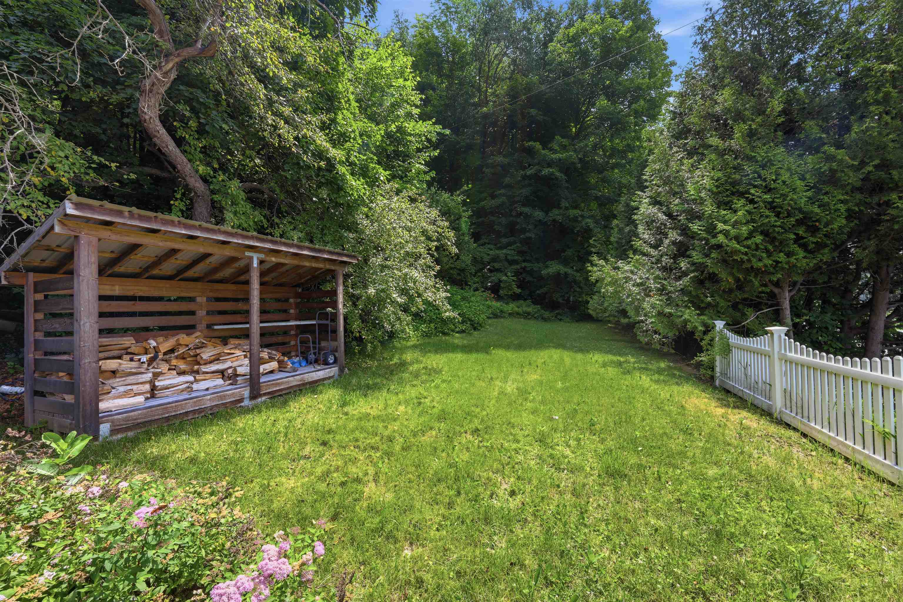362 River Road