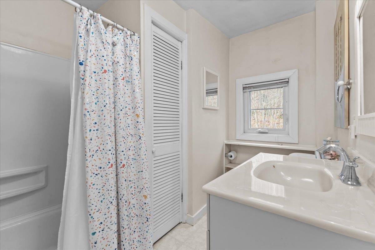 362 River Road