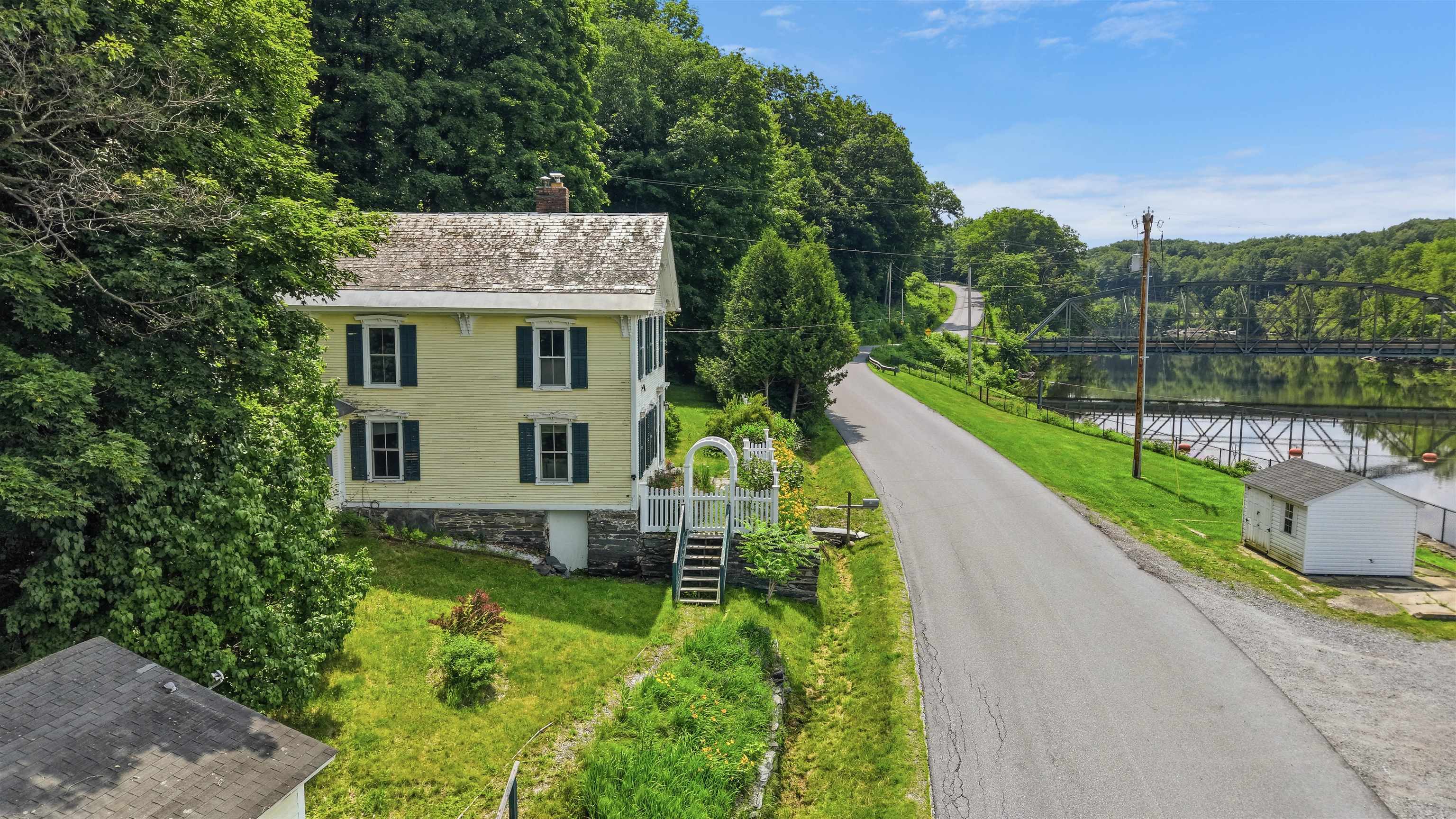 362 River Road