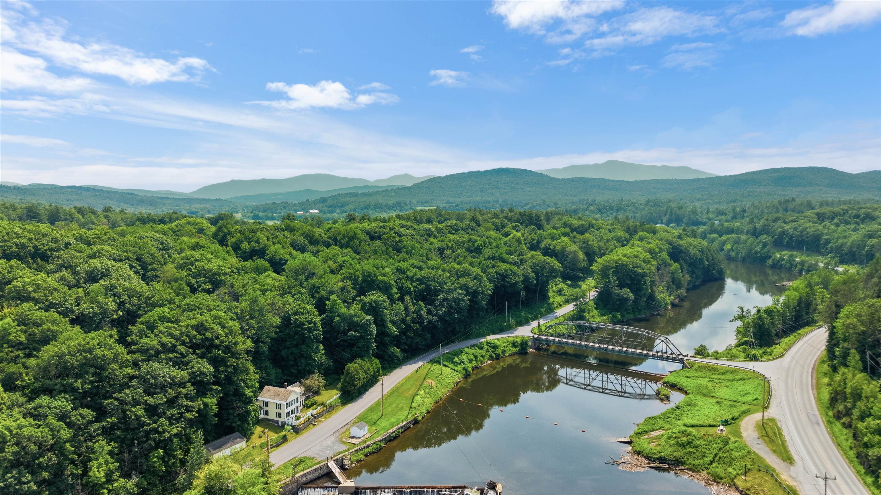 362 River Road