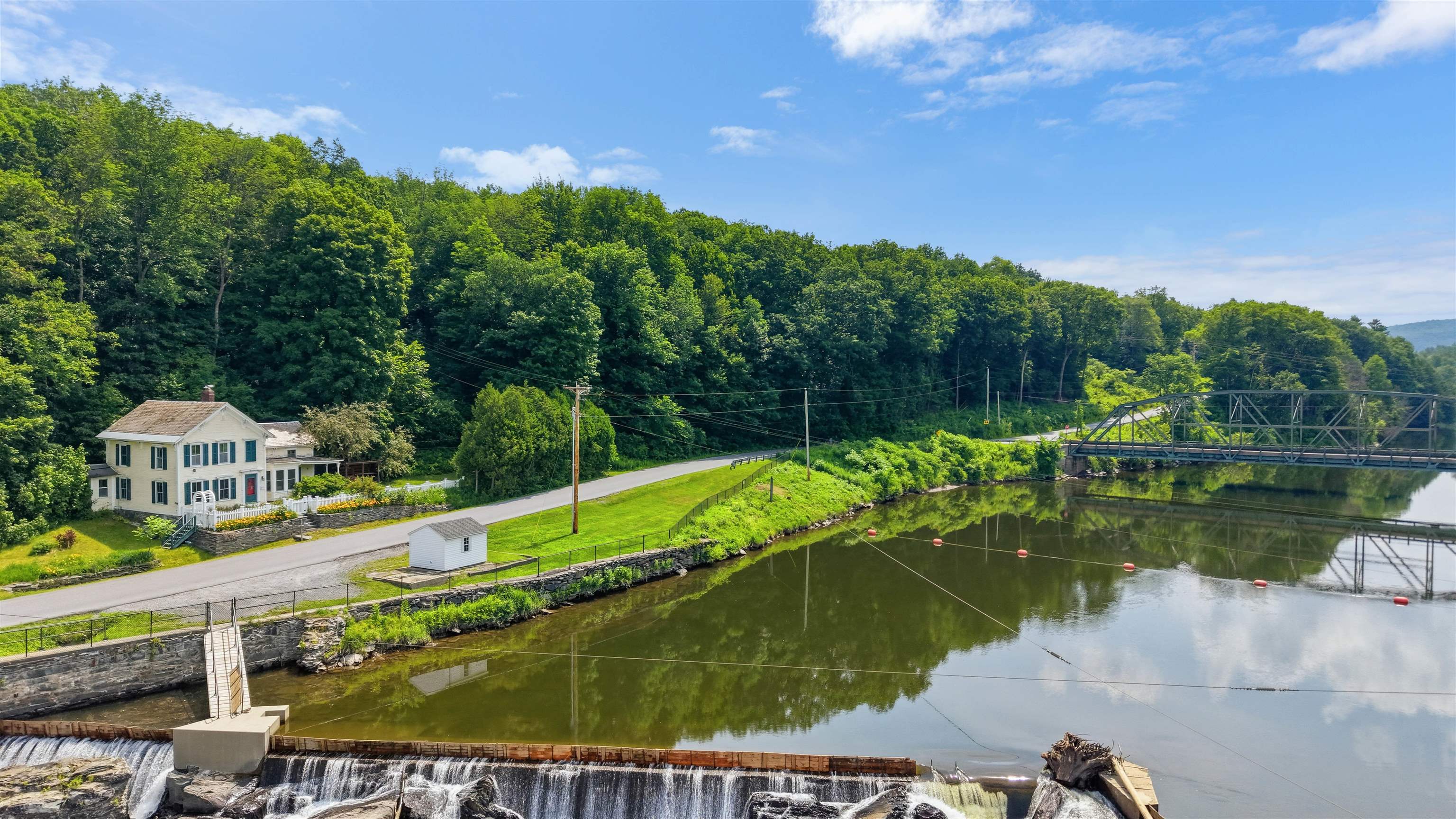 362 River Road