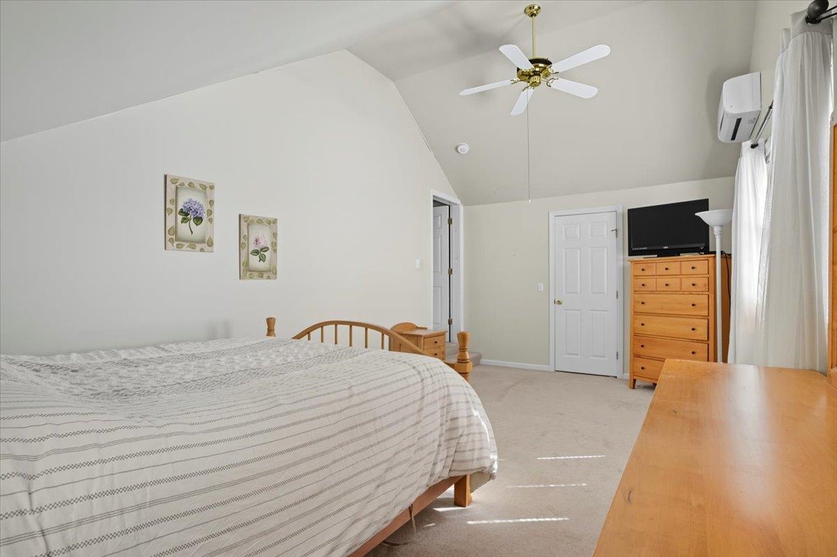 34 Derby Circle