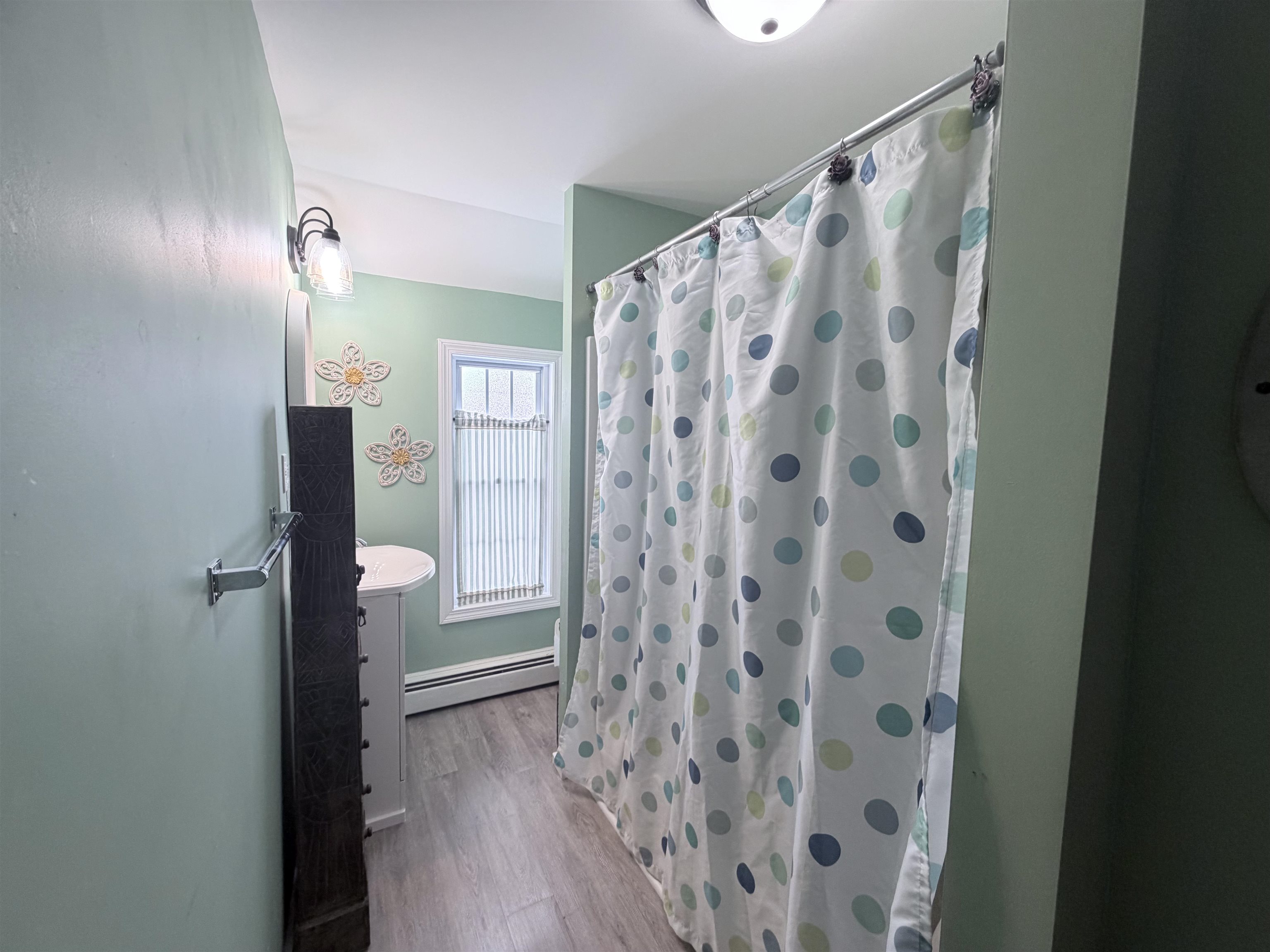 16 Jefferson Avenue