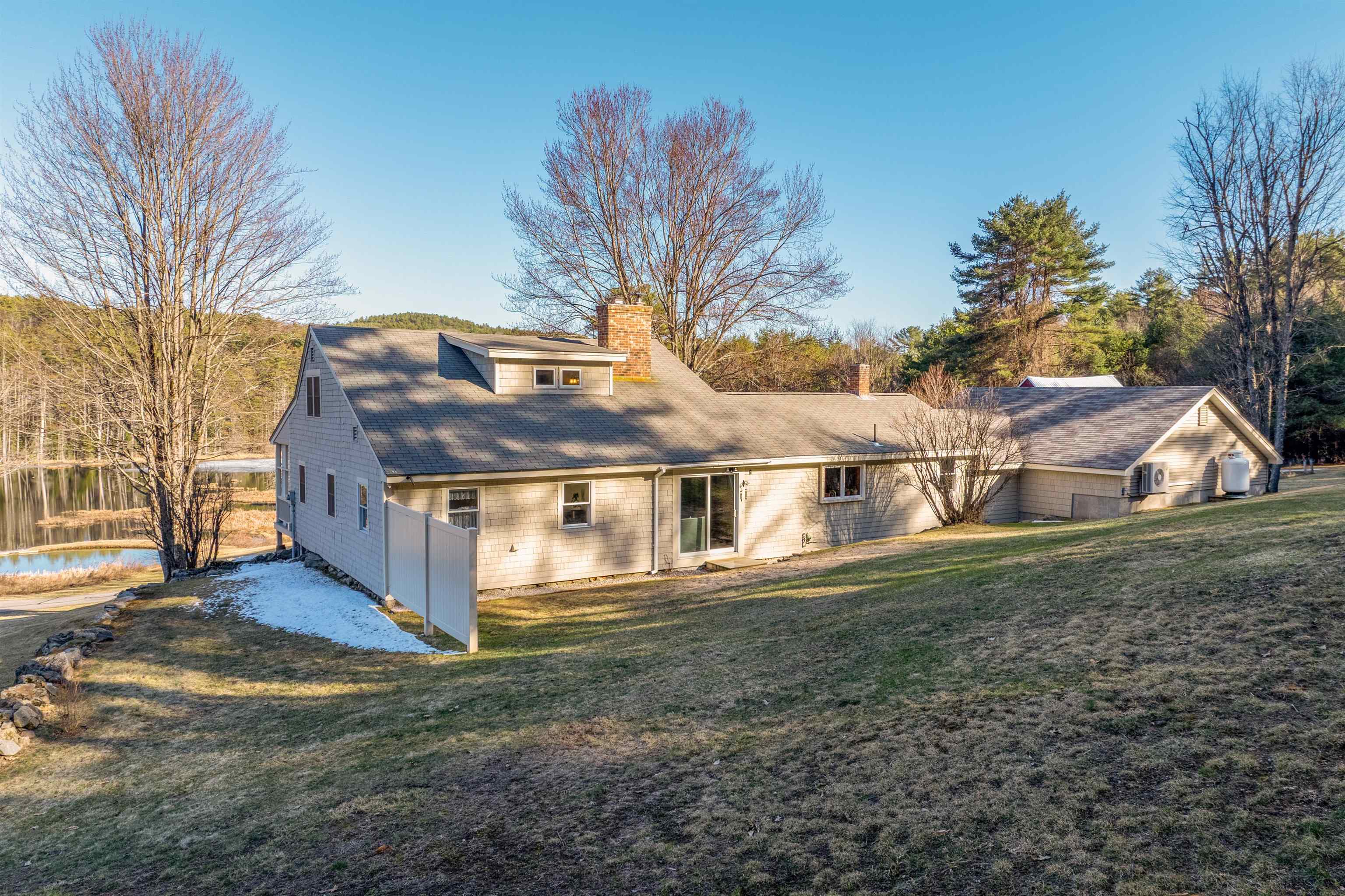 25 Elliot Road