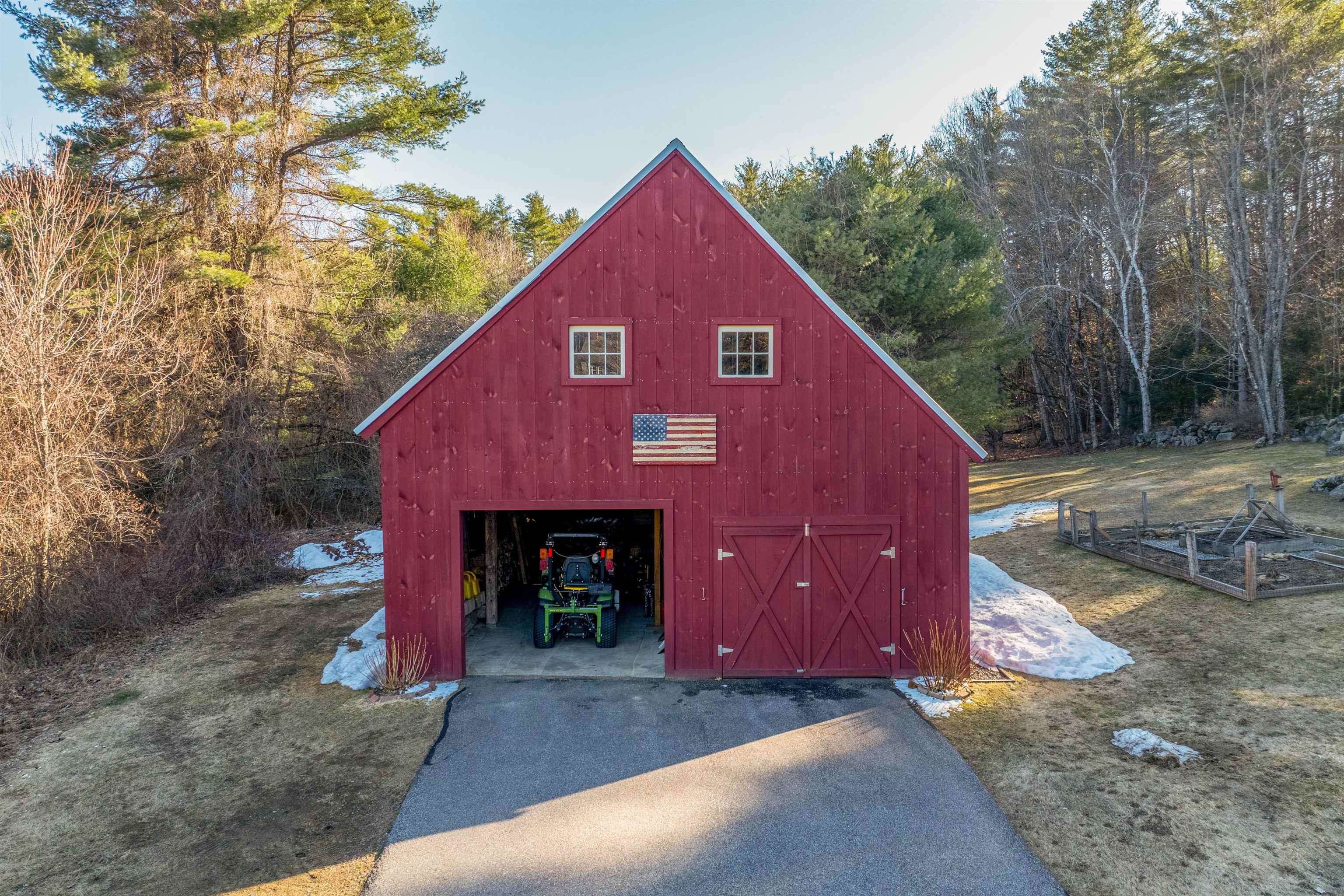 25 Elliot Road