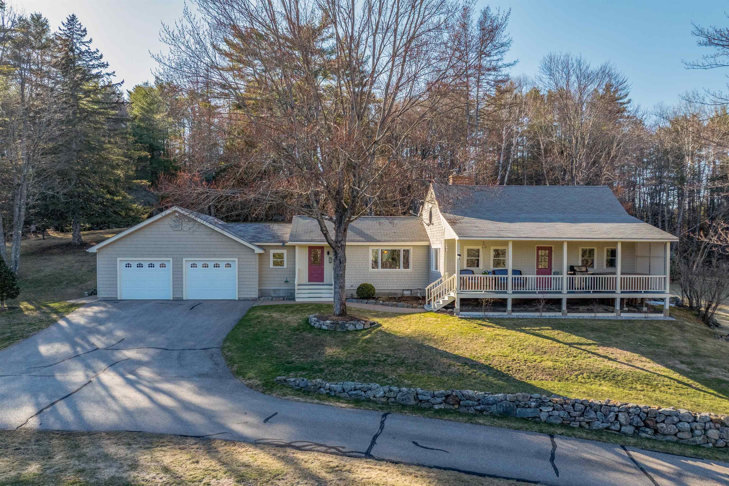 25 Elliot Road