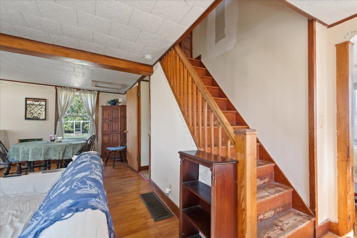 251 Hunt Road