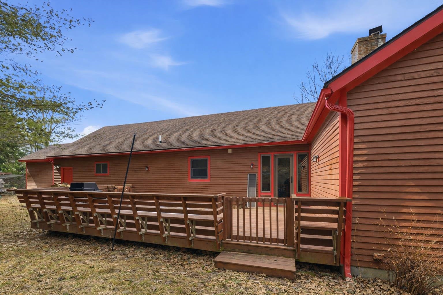 1025 Fish Hill Road