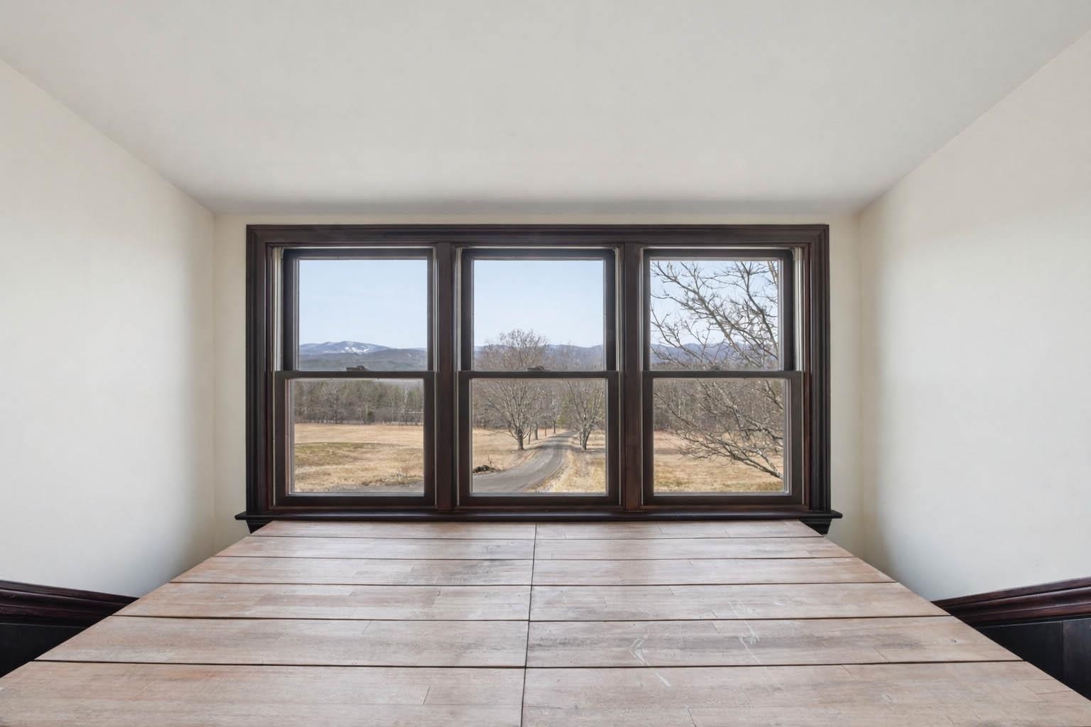 1025 Fish Hill Road