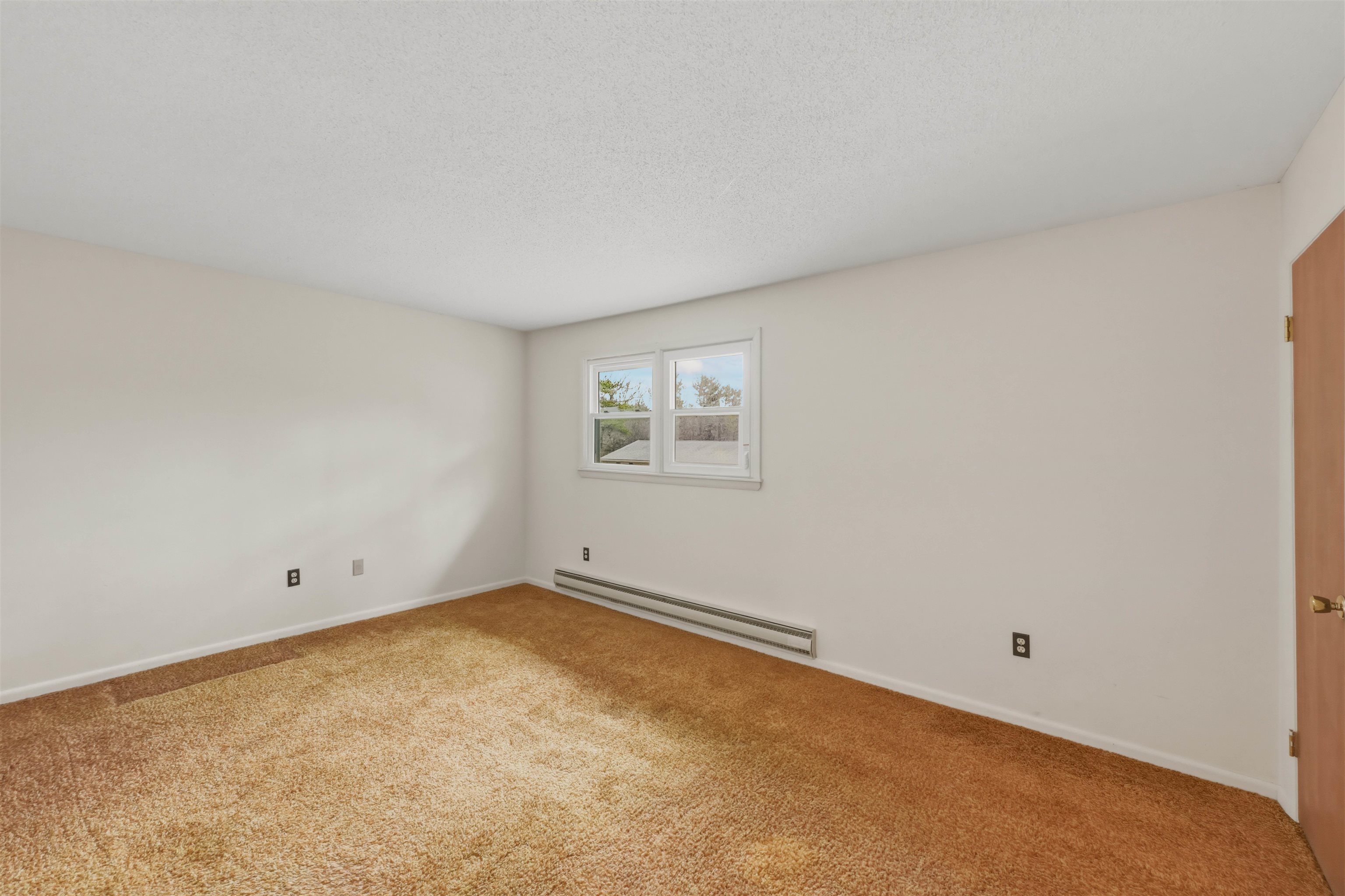 86 Pinecrest Drive Unit: 4E