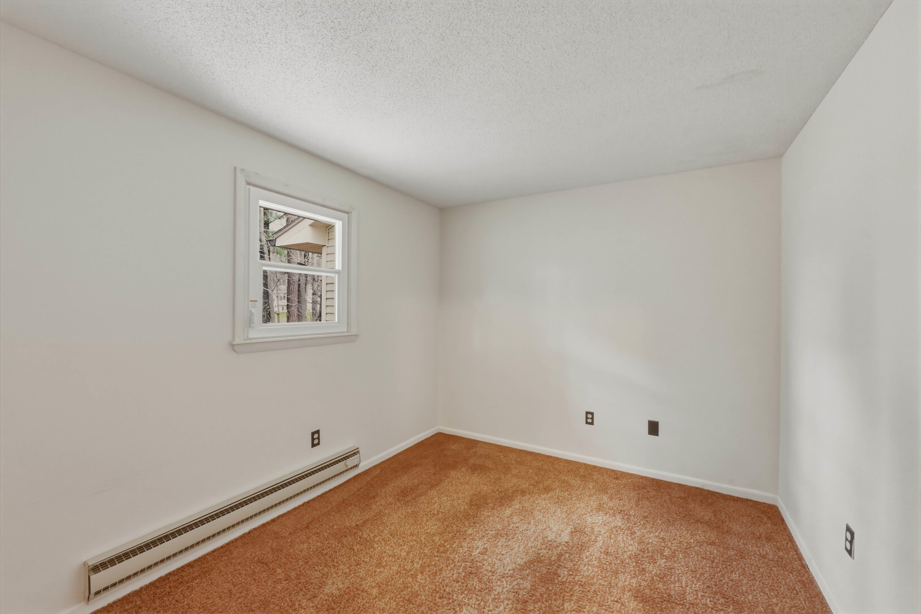 86 Pinecrest Drive Unit: 4E