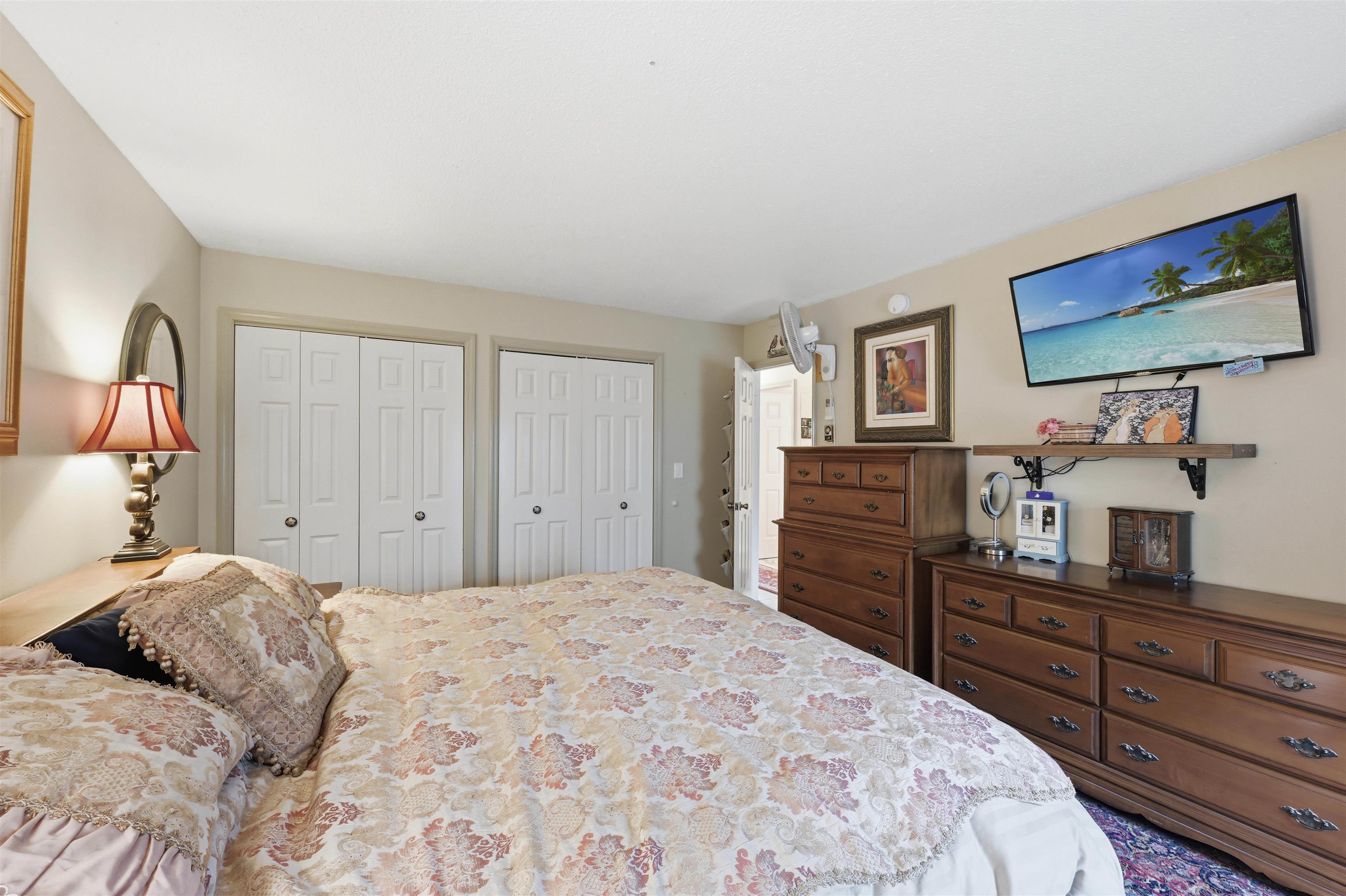 130 Pheasant Woods Unit: 100