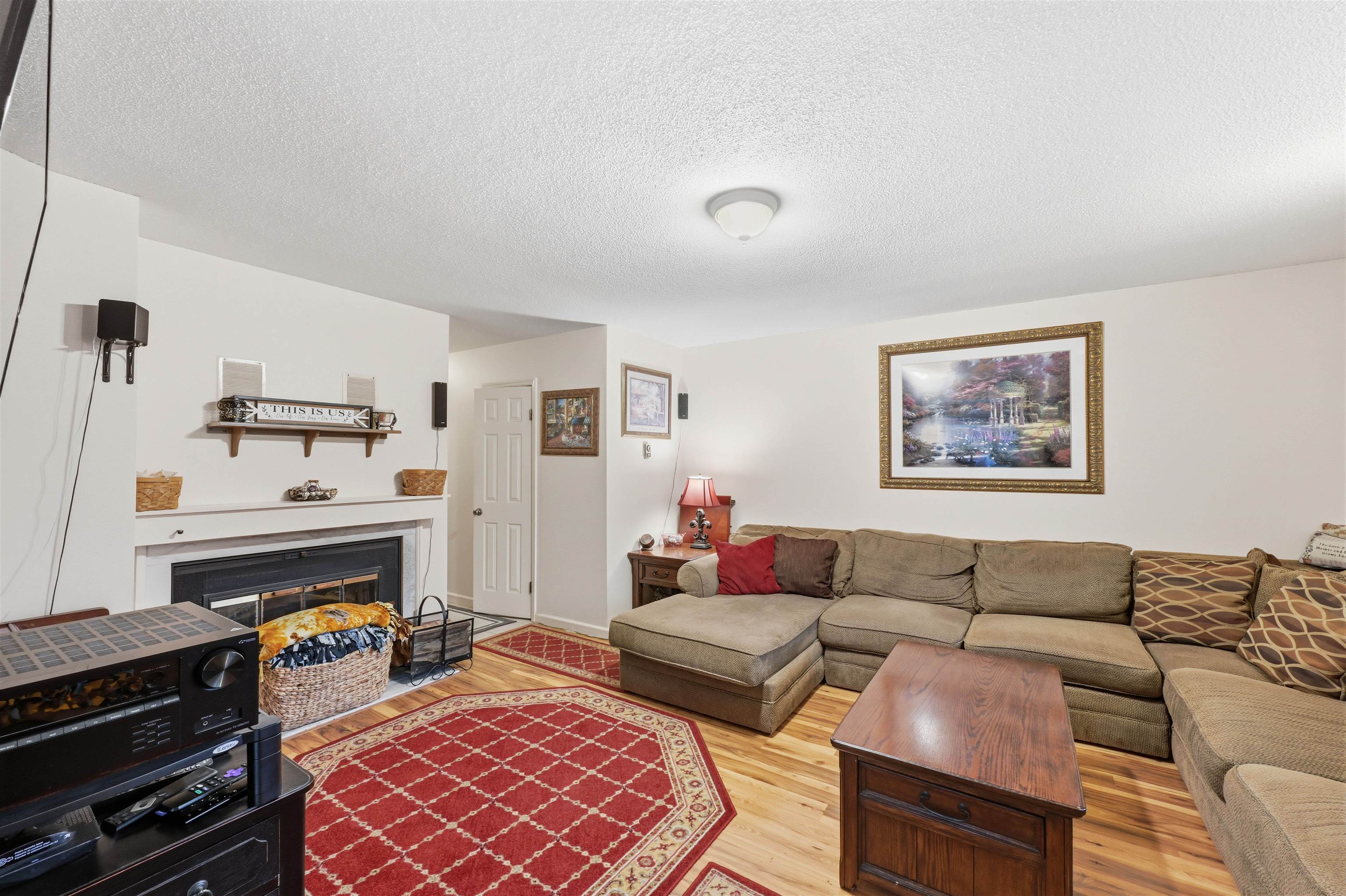 130 Pheasant Woods Unit: 100
