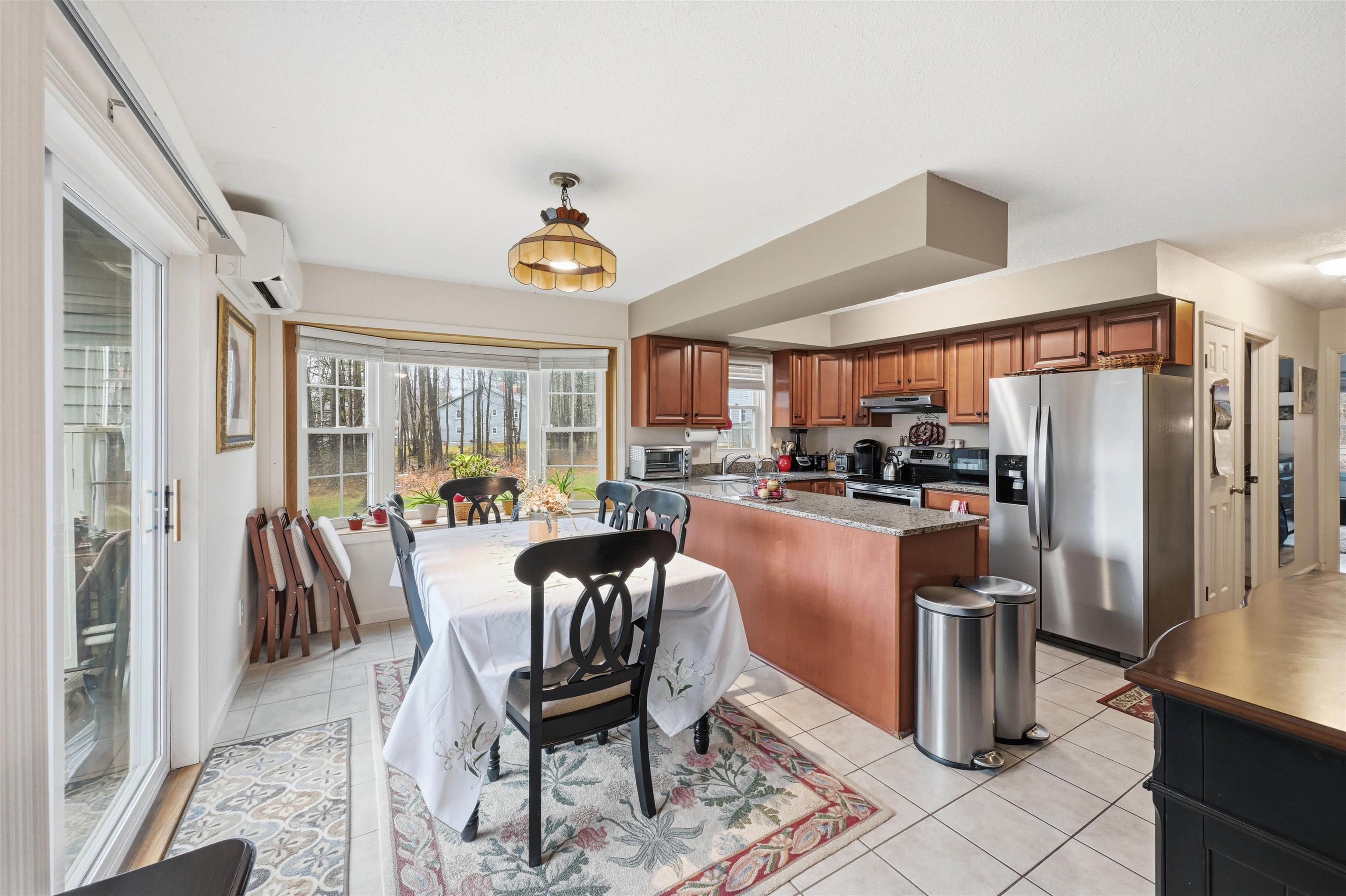130 Pheasant Woods Unit: 100