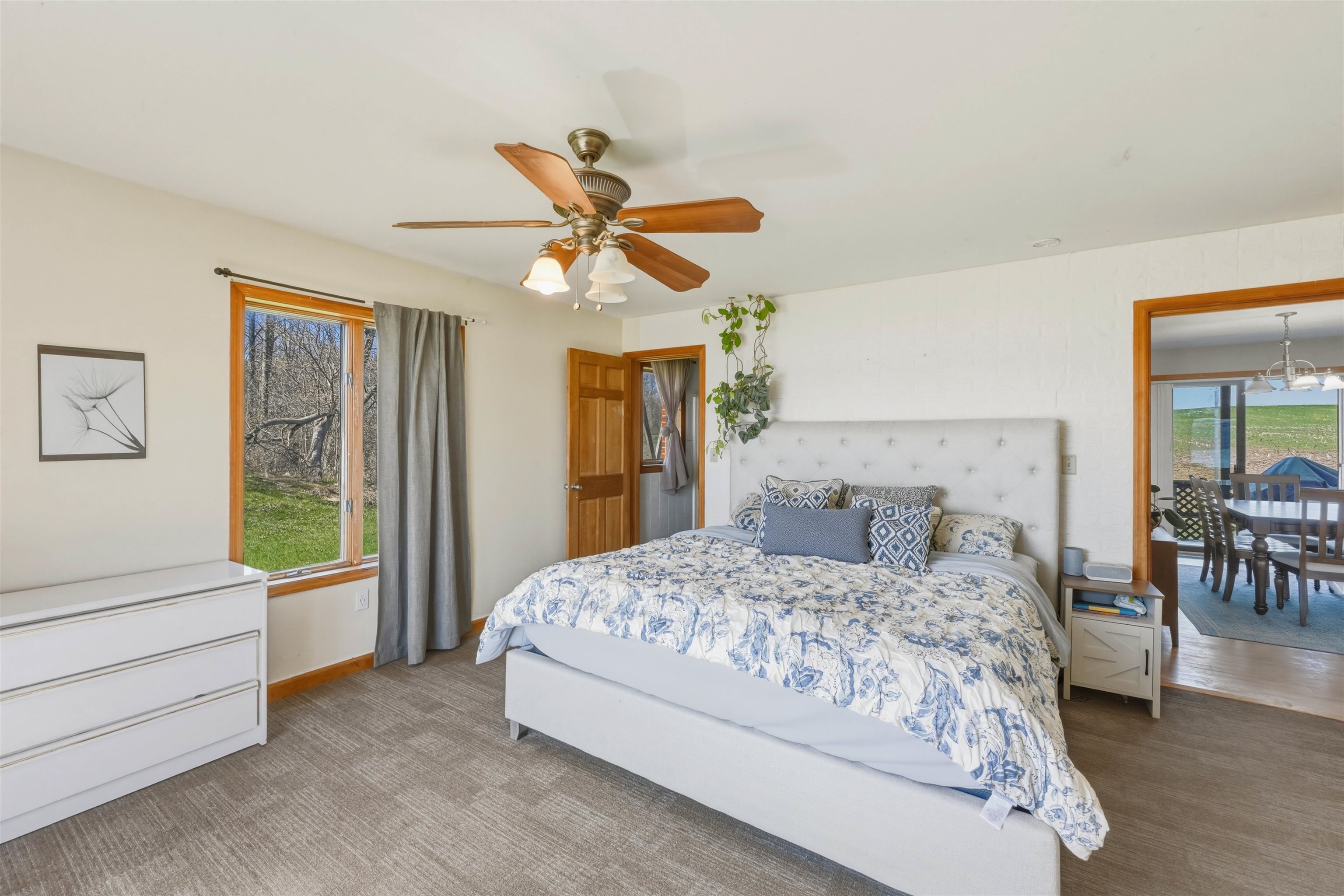 256 Hathaway Point Road