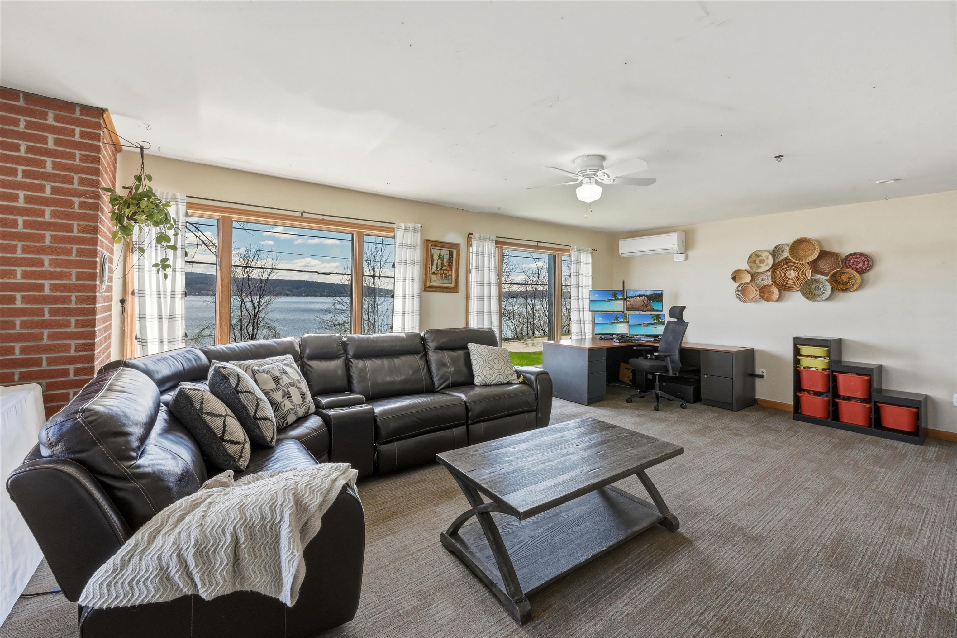256 Hathaway Point Road