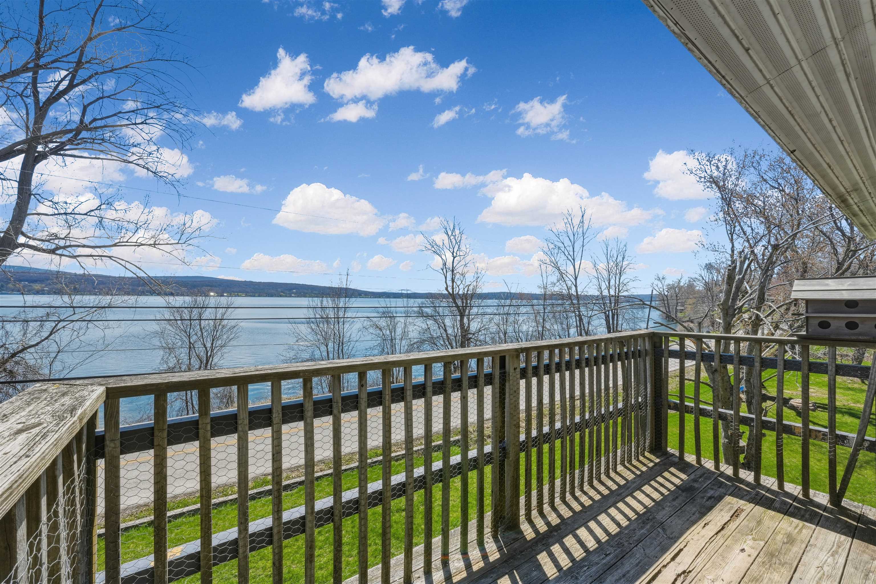 256 Hathaway Point Road