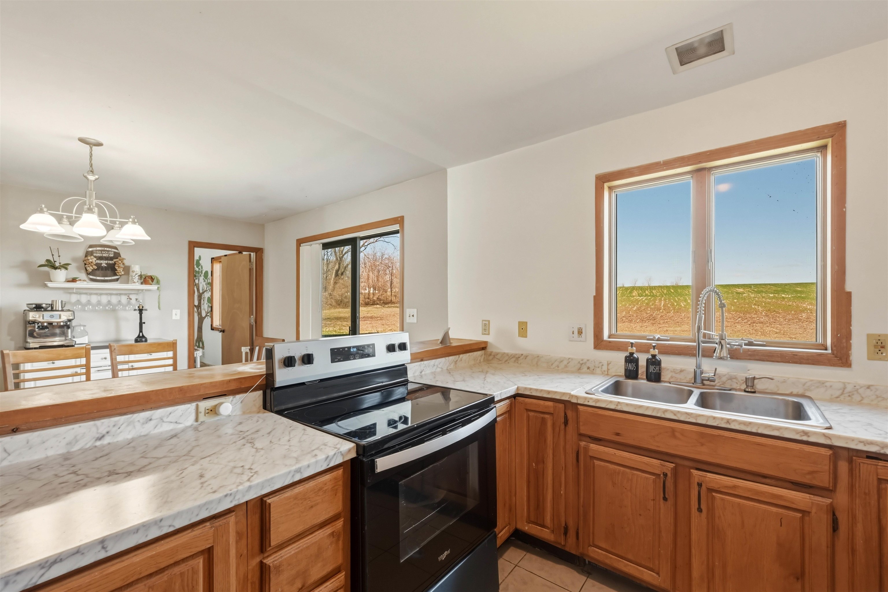 256 Hathaway Point Road