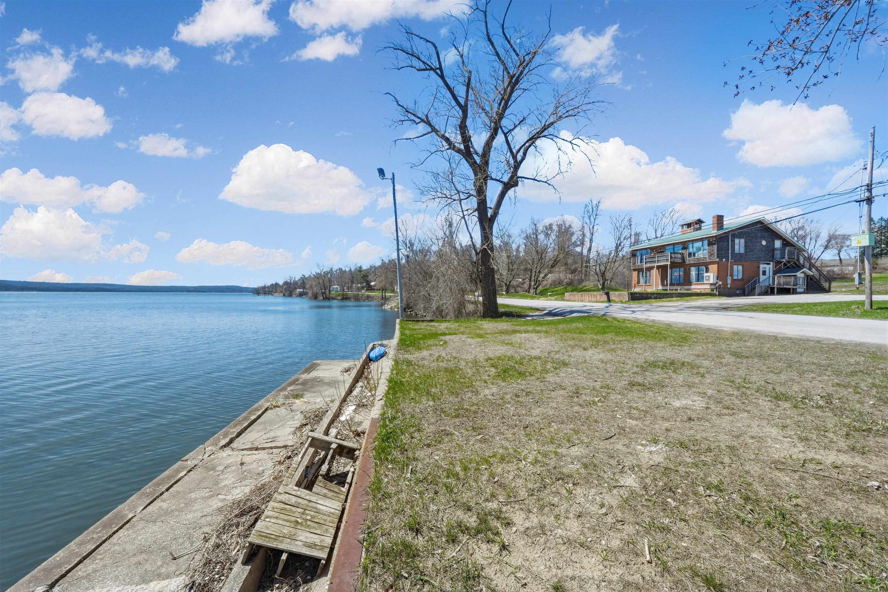 256 Hathaway Point Road